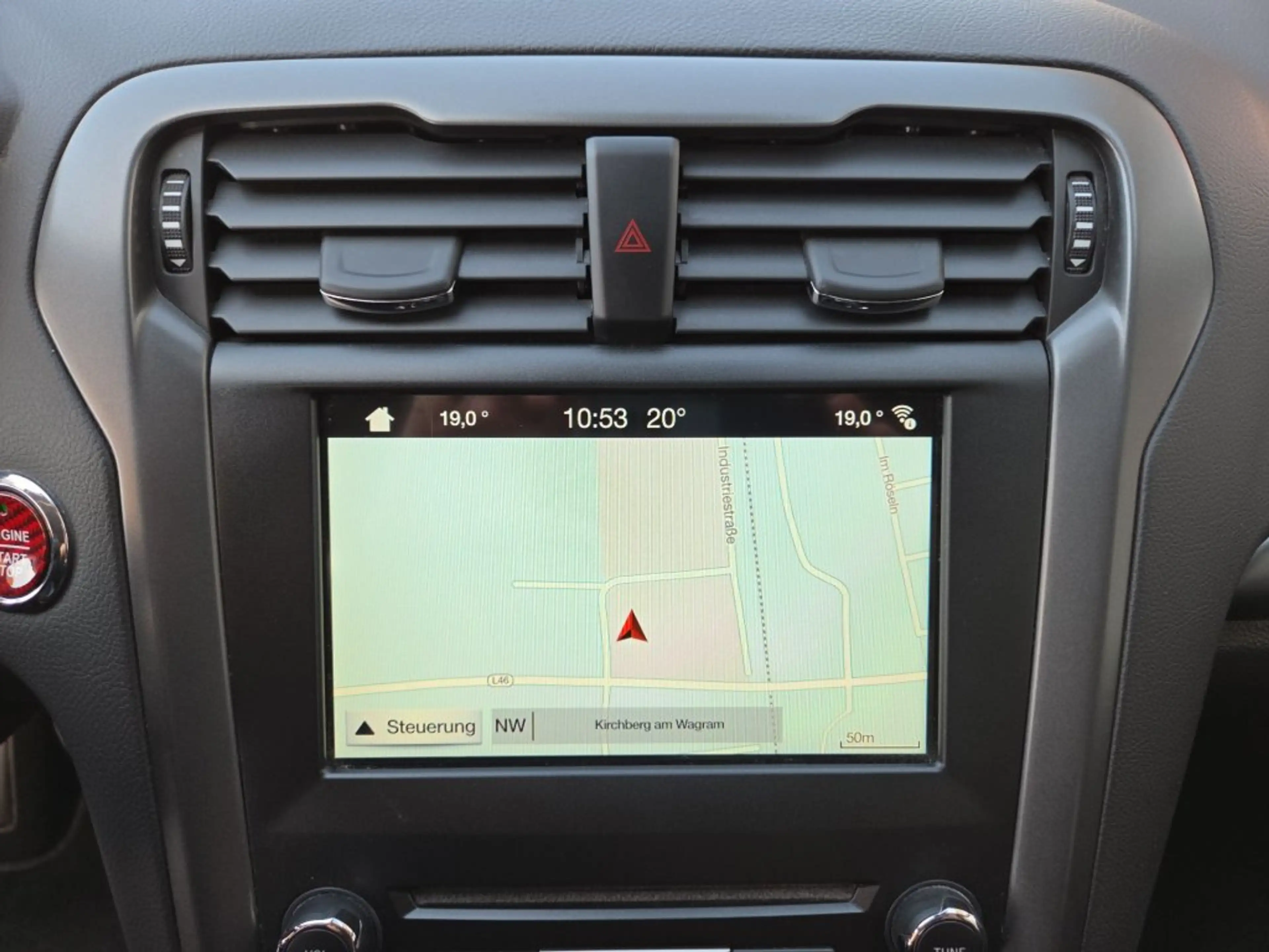 Ford Mondeo Titanium 2,0 TDCi — photo 15