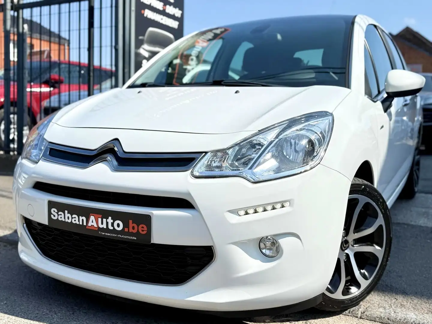 Citroen C3 1.2i Exclusive • FULL OPTIONS • EU 6 B • - 1