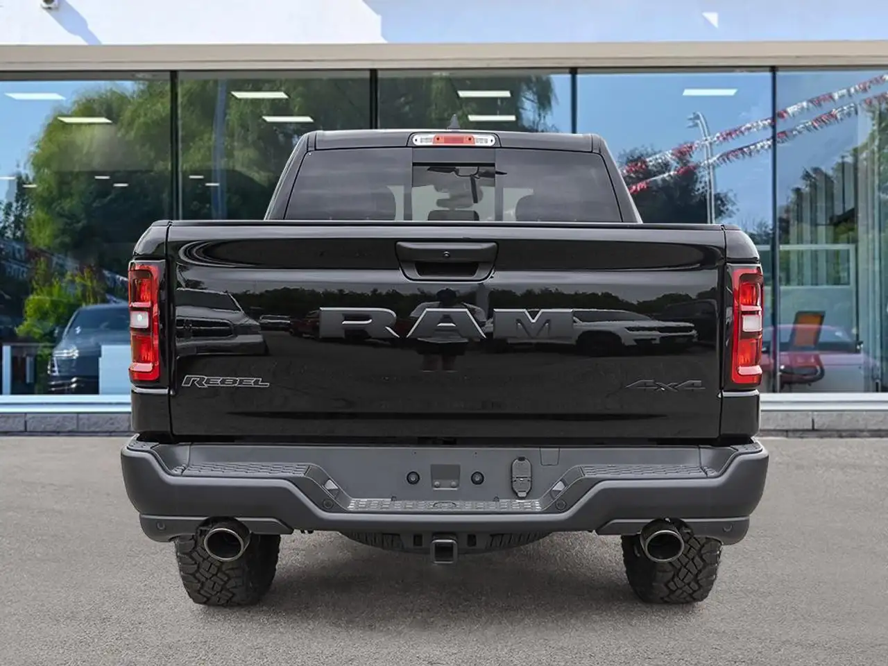 RAM 1500 снимка RAM 1500