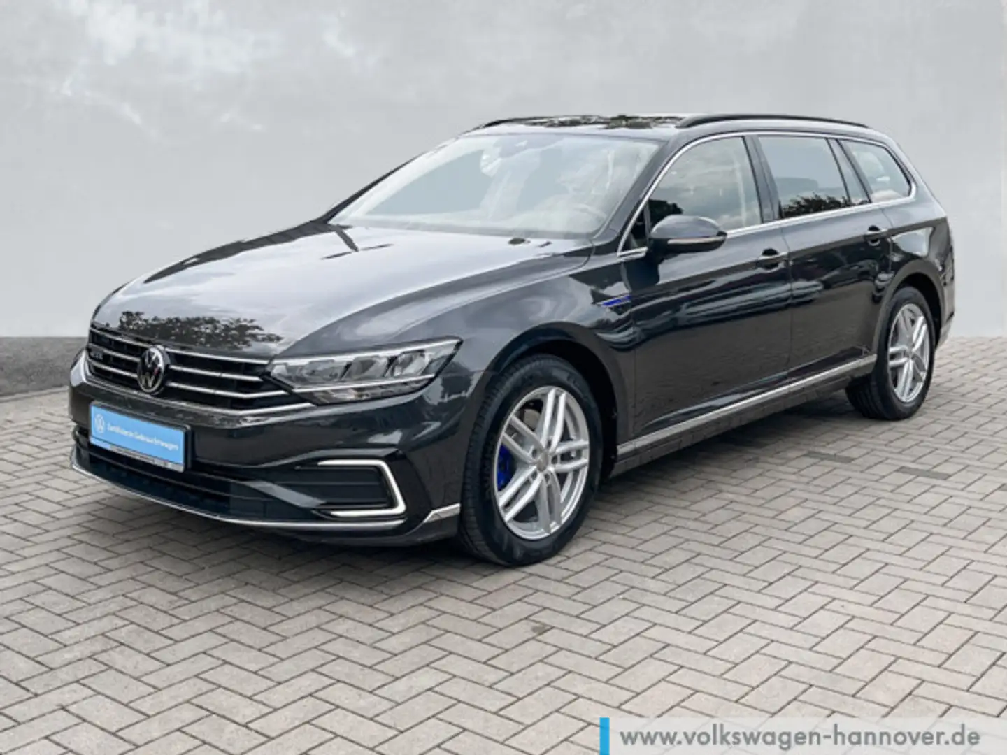 Volkswagen Passat Variant 1.4 TSI DSG GTE Navi AHK Pano Kam Grau - 2