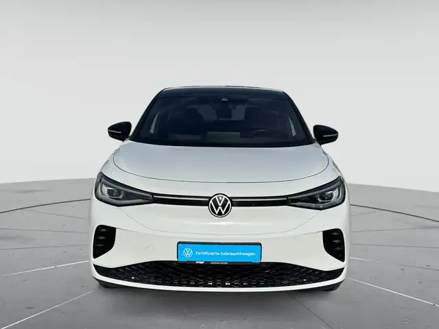 Volkswagen Id.5 view 2