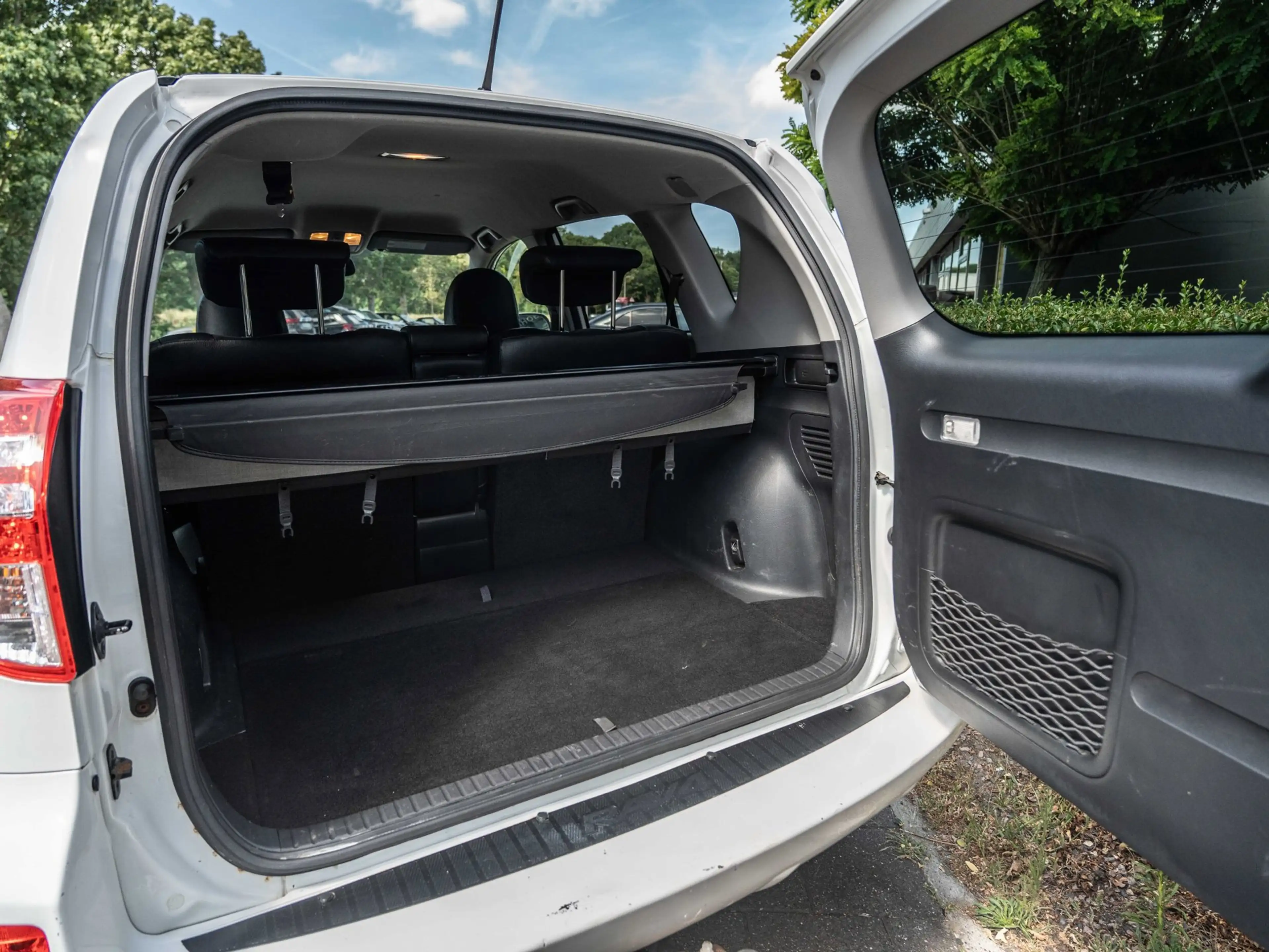 Toyota RAV 4 2.0 VVTi Executive Business - AUTOMAAT - ZWART LED — photo 9