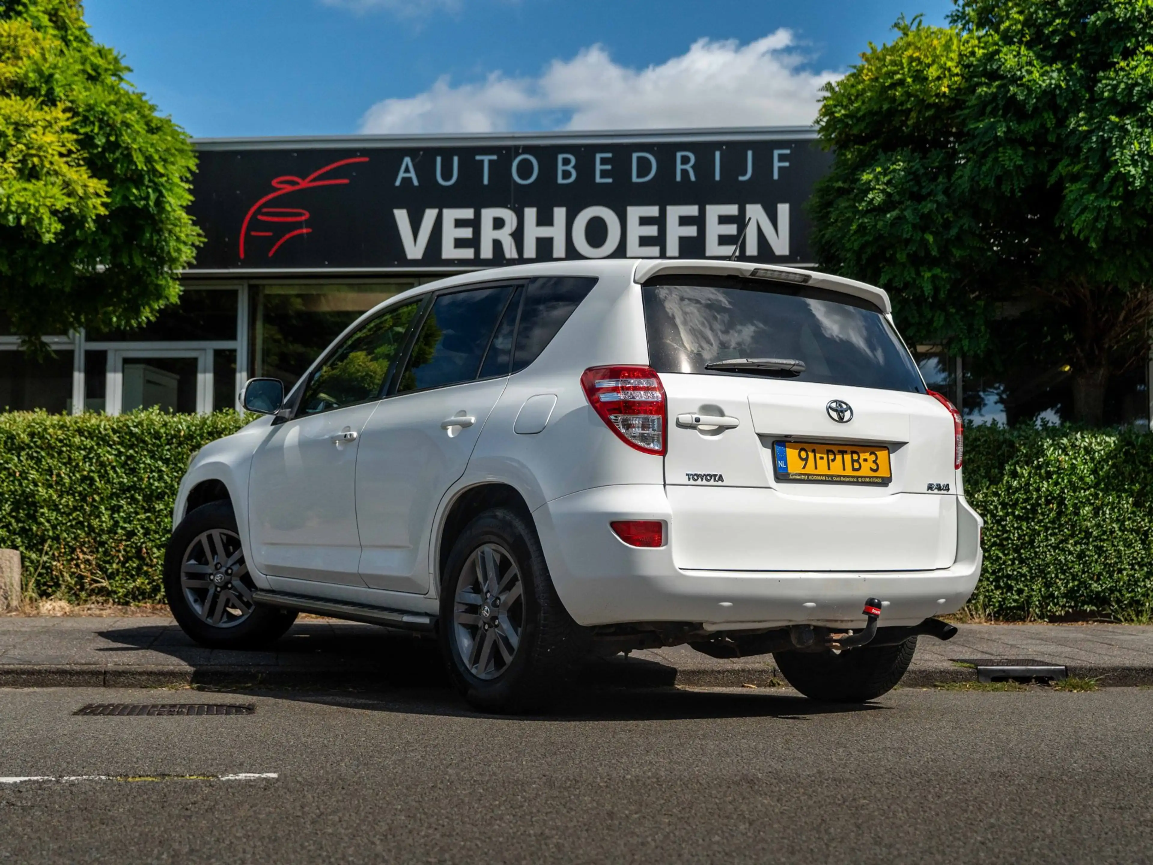 Toyota RAV 4 2.0 VVTi Executive Business - AUTOMAAT - ZWART LED — photo 11