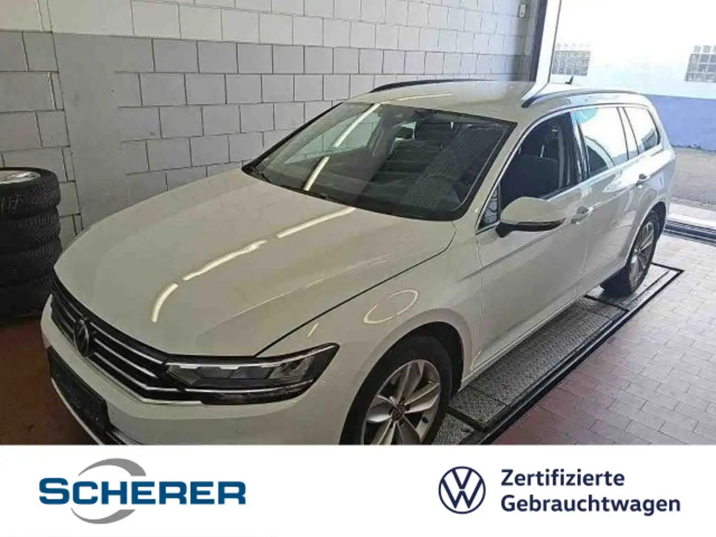 Volkswagen Passat Variant 2.0 TDI DSG NAVI AHK RFK EPH SHZ Weiß - 1