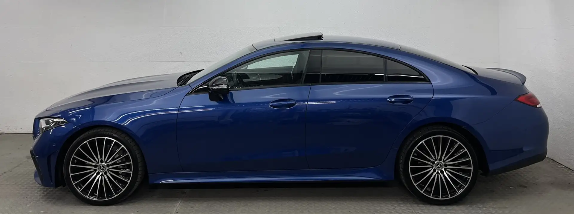 Mercedes-Benz CLS 400 d AMG NIGHT GSD+20Z+AHK+STANDH+MASSAGE+ Blau - 2