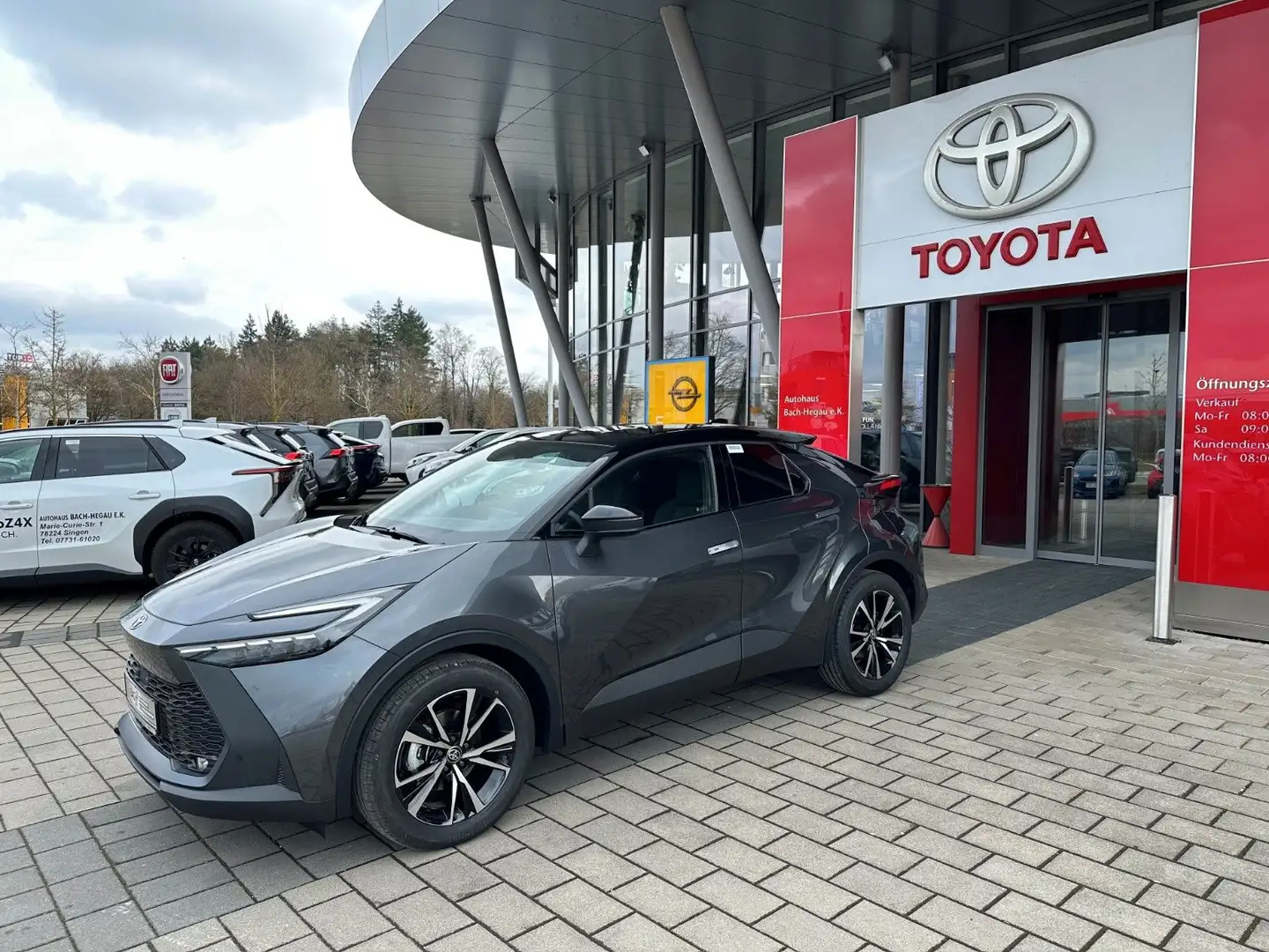 Toyota C-HR 2.0  Hybrid Team Deutschland, NAVI, KAMERA Grau - 2