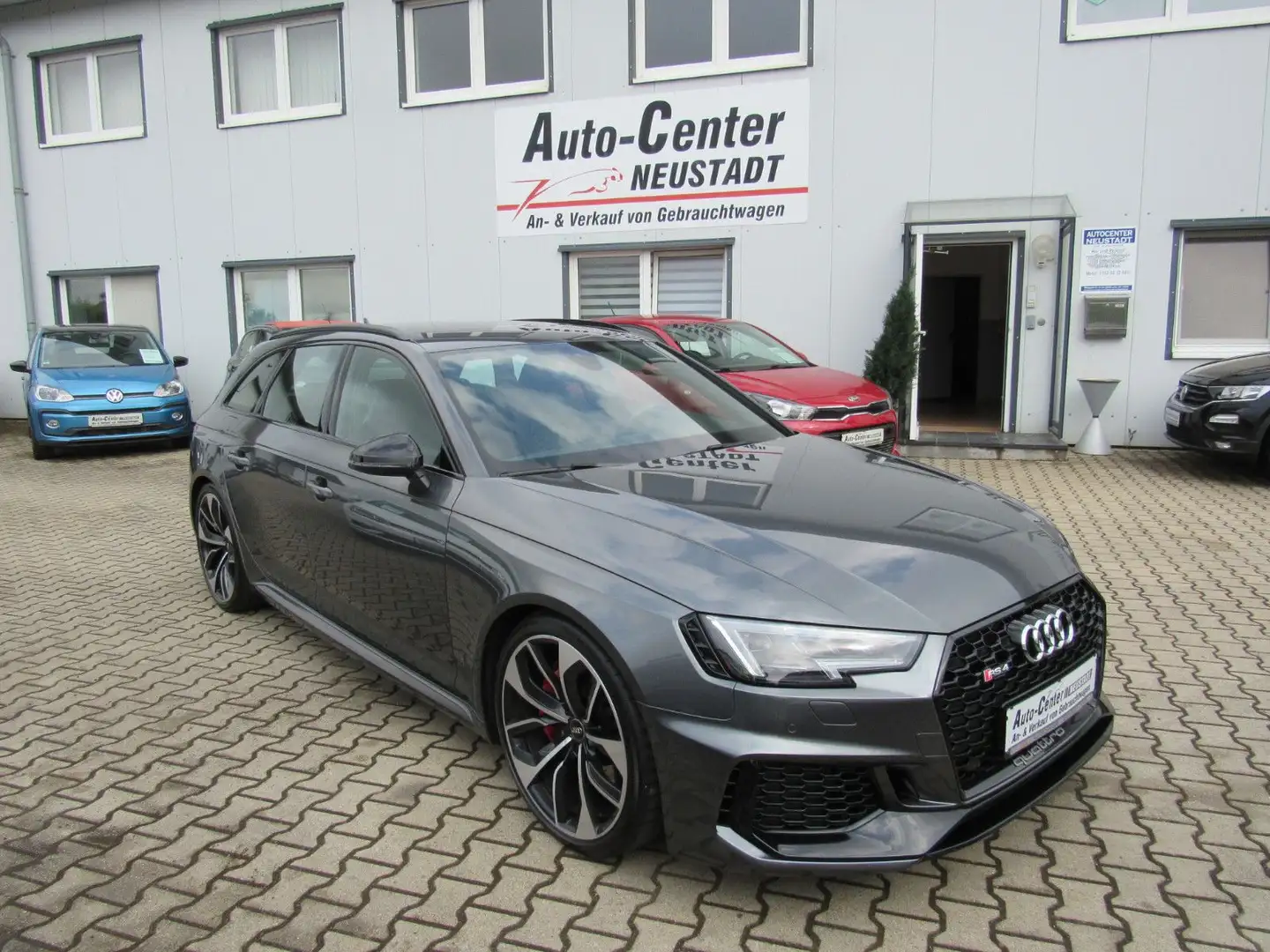 Audi RS4 RS 4 Avant 2.9 TFSI quattro, B&O, LED, 20", CARB Grau - 1