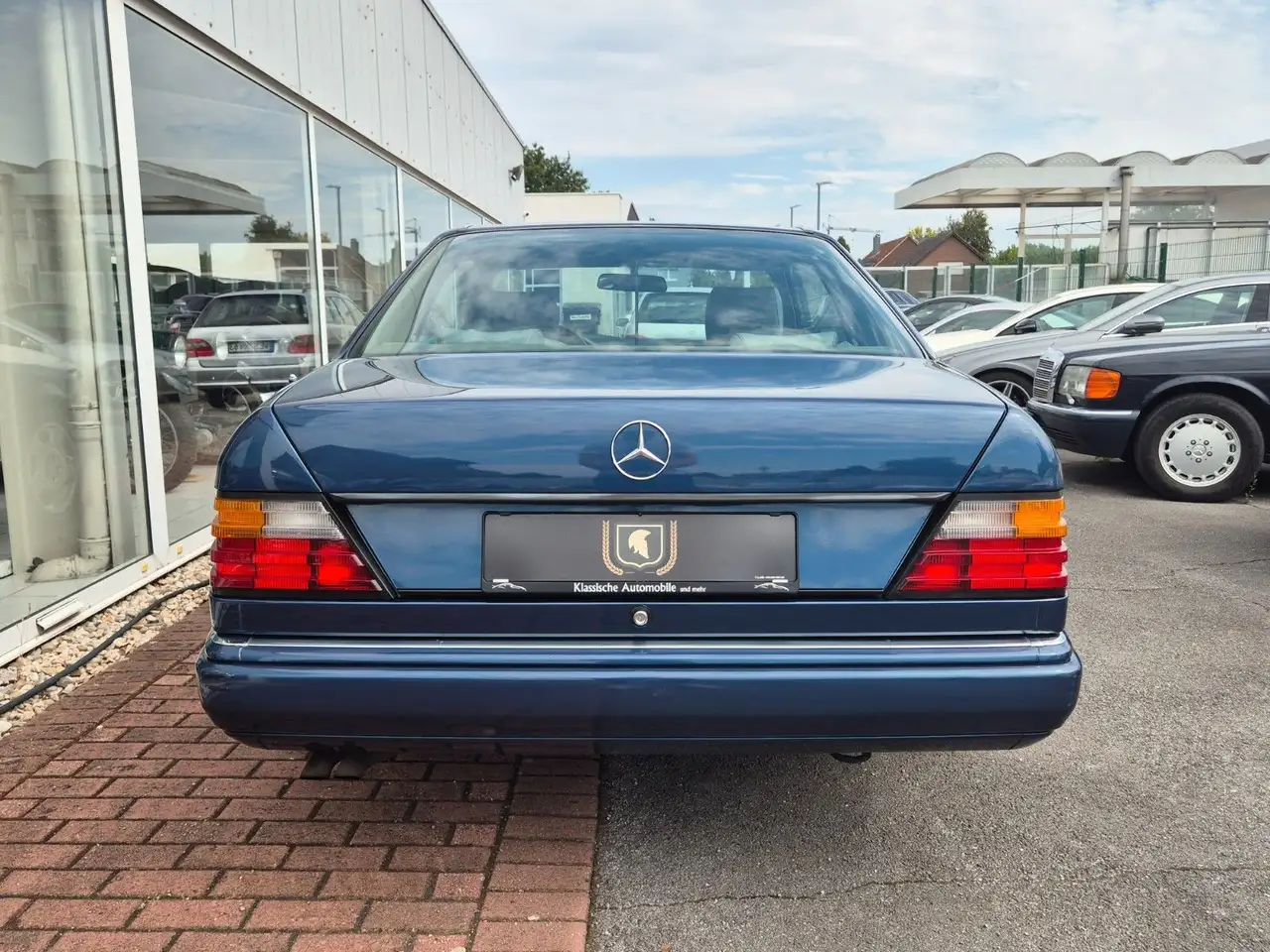 Mercedes-Benz 300 CE-24 Sportline/Dt./2. Hd/Schalter!, foto 5
