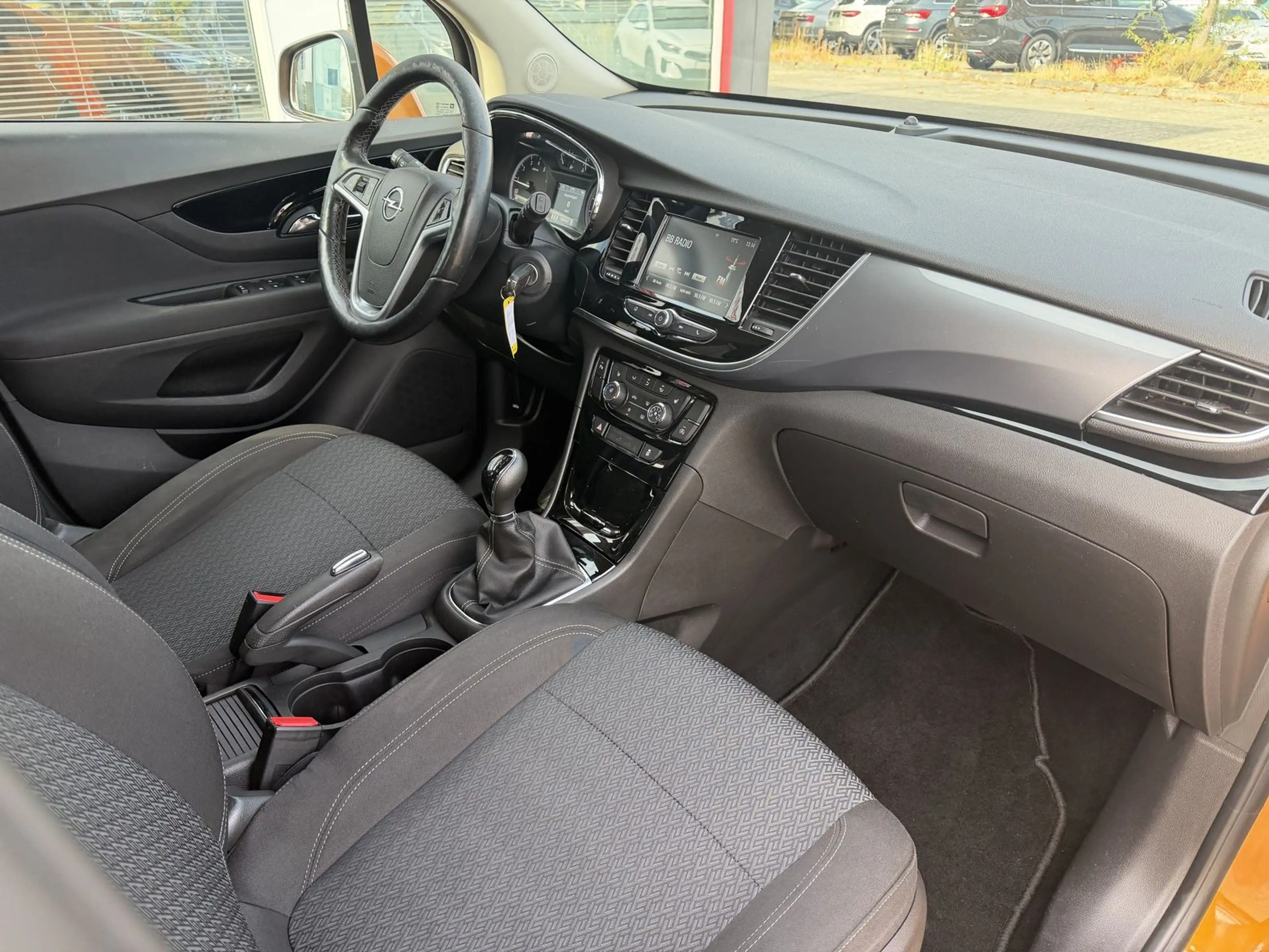 Opel Mokka X 1.4T Active Klima PDC Kam Shzg Alu Temp — photo 14