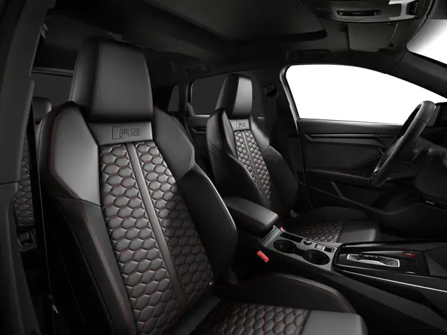 Audi RS3 view 10