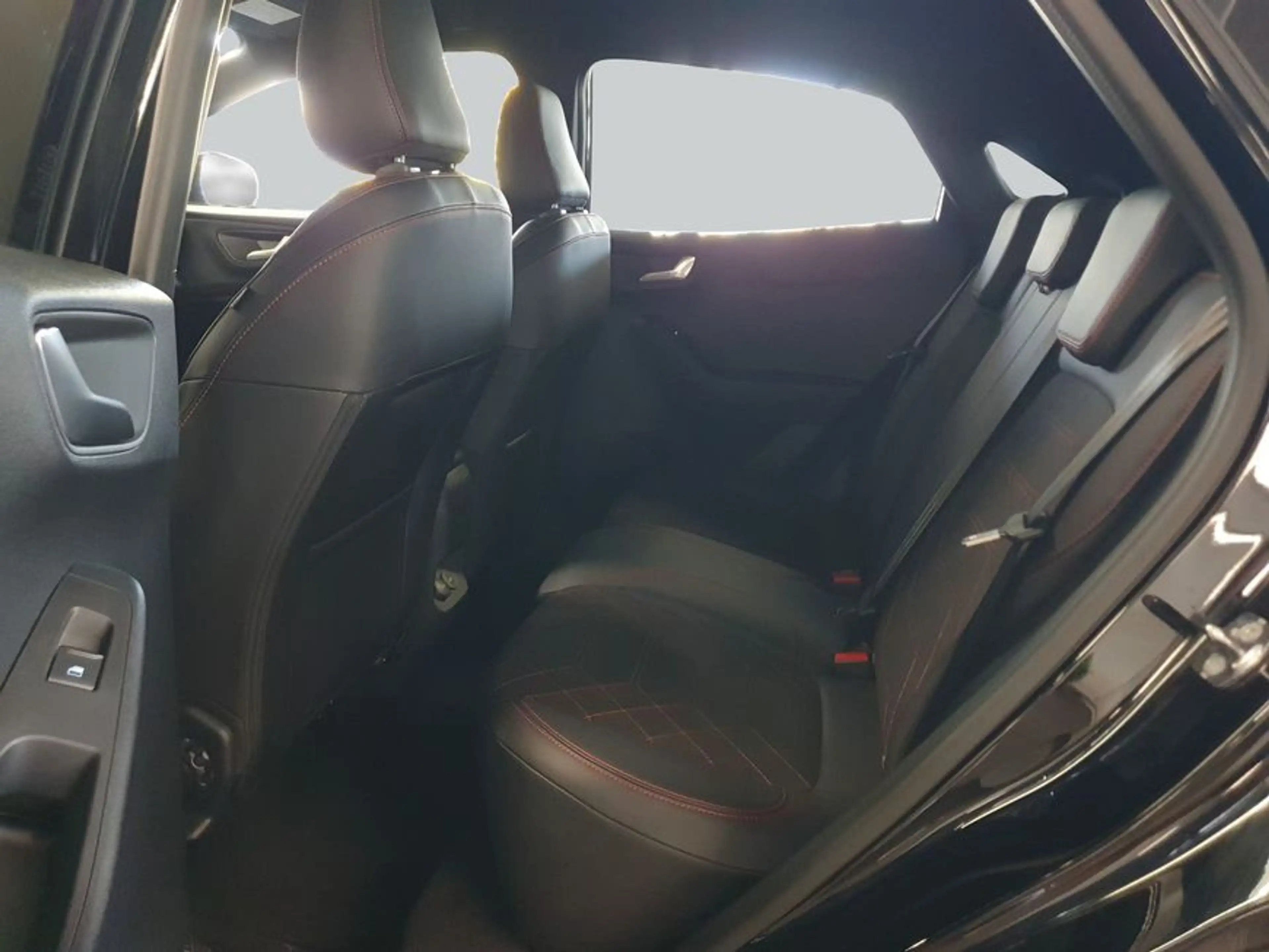 Ford Puma 1.0 EcoBoost Hybrid Aut. ST-LINE X — photo 11