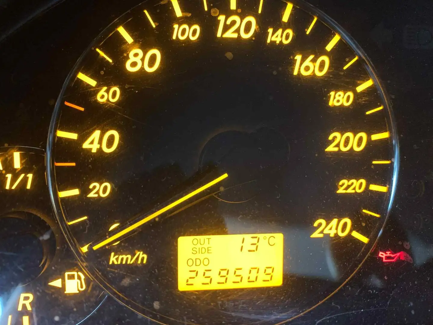 Toyota Avensis 2.2 D-CAT Combi Executive Gri - 1