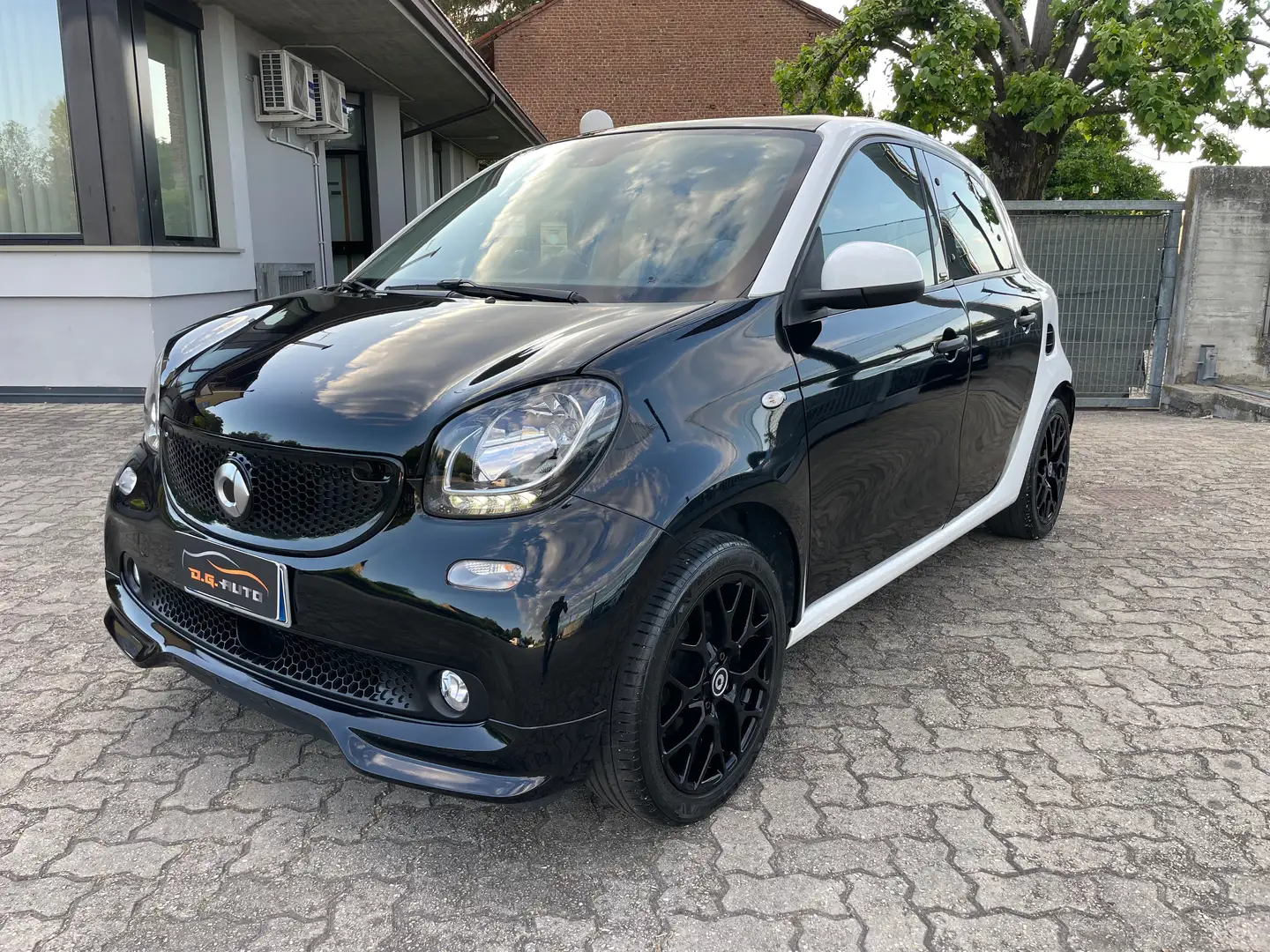 smart forFour Forfour 1.0 t Prime 90cv twinamic my19 Nero - 1