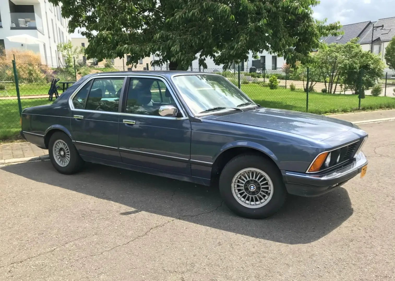 BMW 735 iA restauriert Blauw - 2