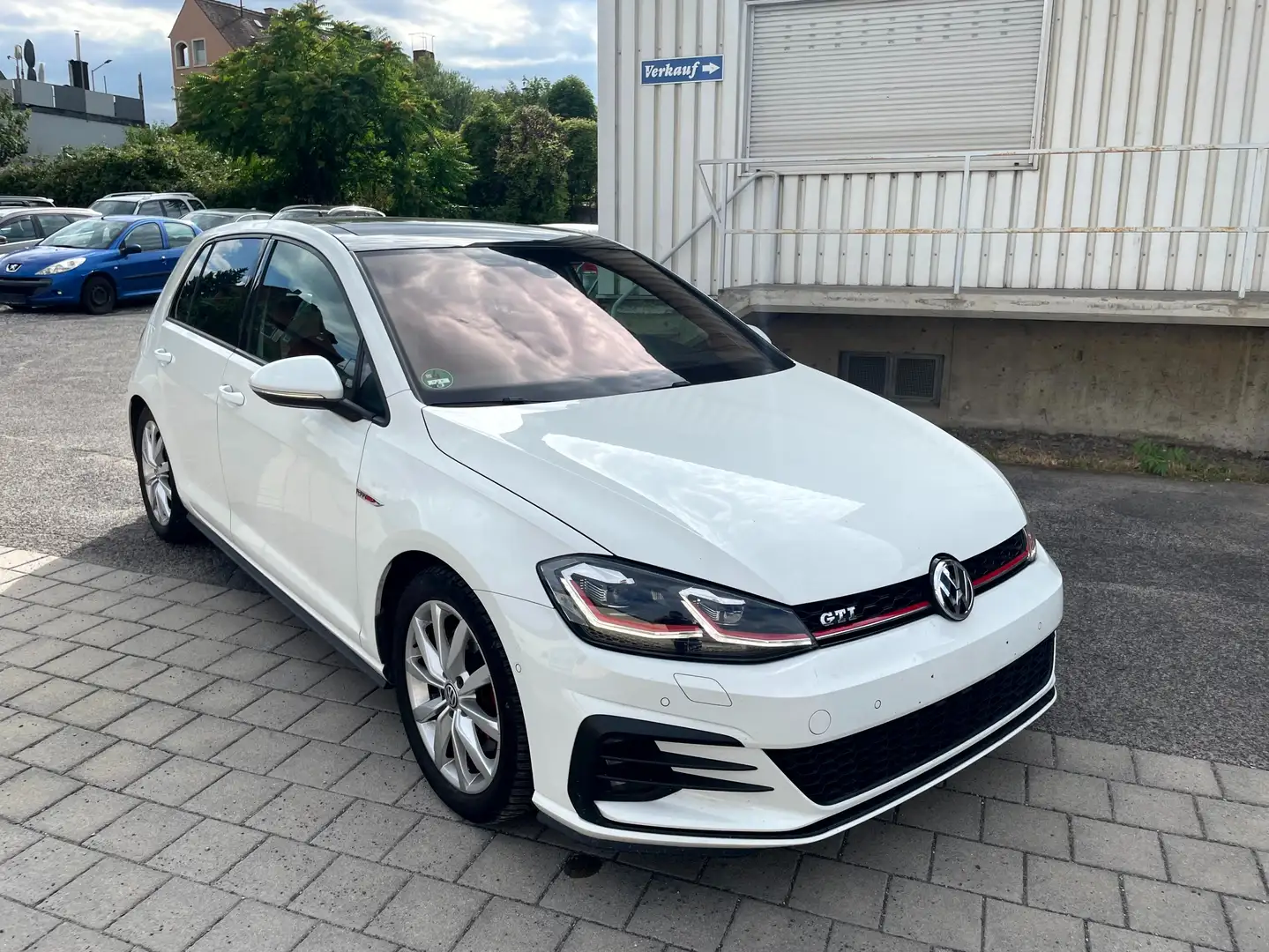 Volkswagen Golf GTI (BlueMotion Technology) Blanc - 2