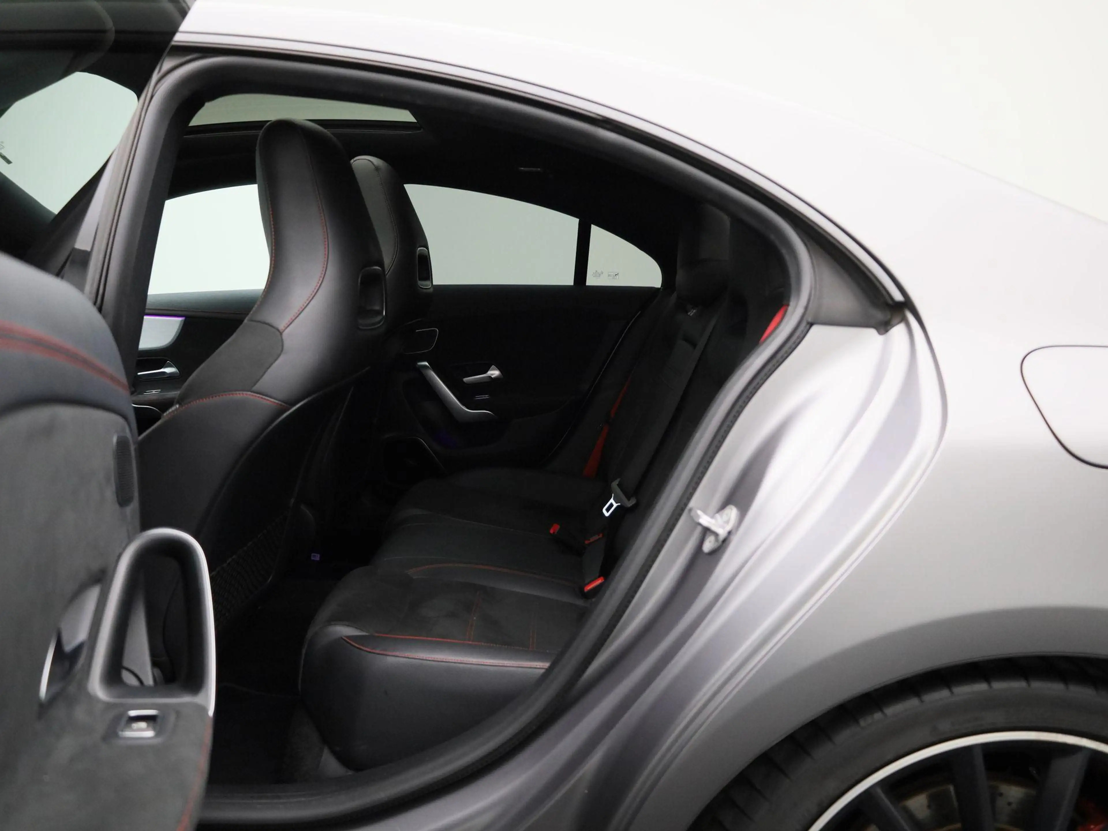 Mercedes-Benz CLA 35 AMG 4MATIC Premium Plus | Automaat | Apple Carplay / A — photo 10