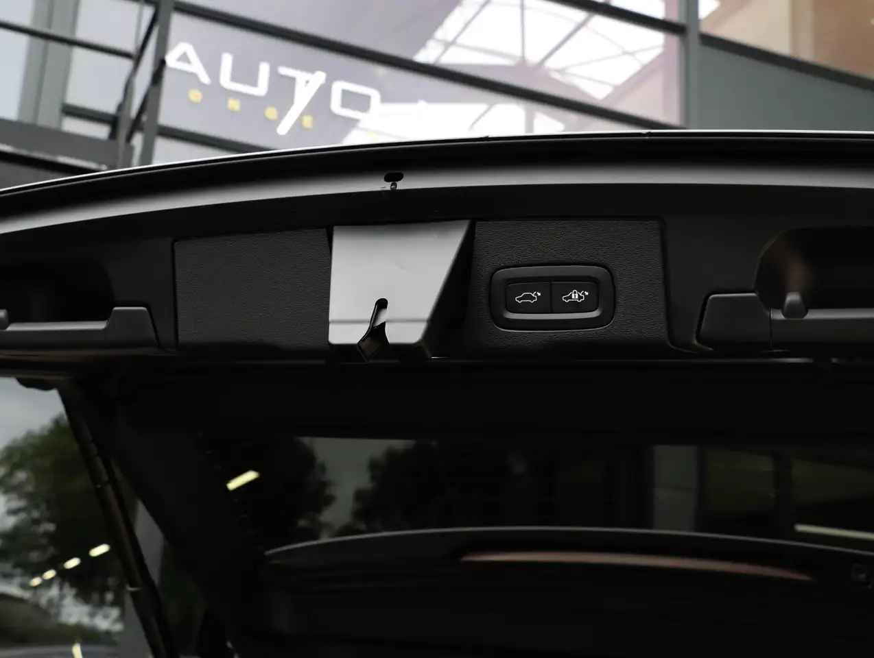 Volvo XC60 2026 — фото 21