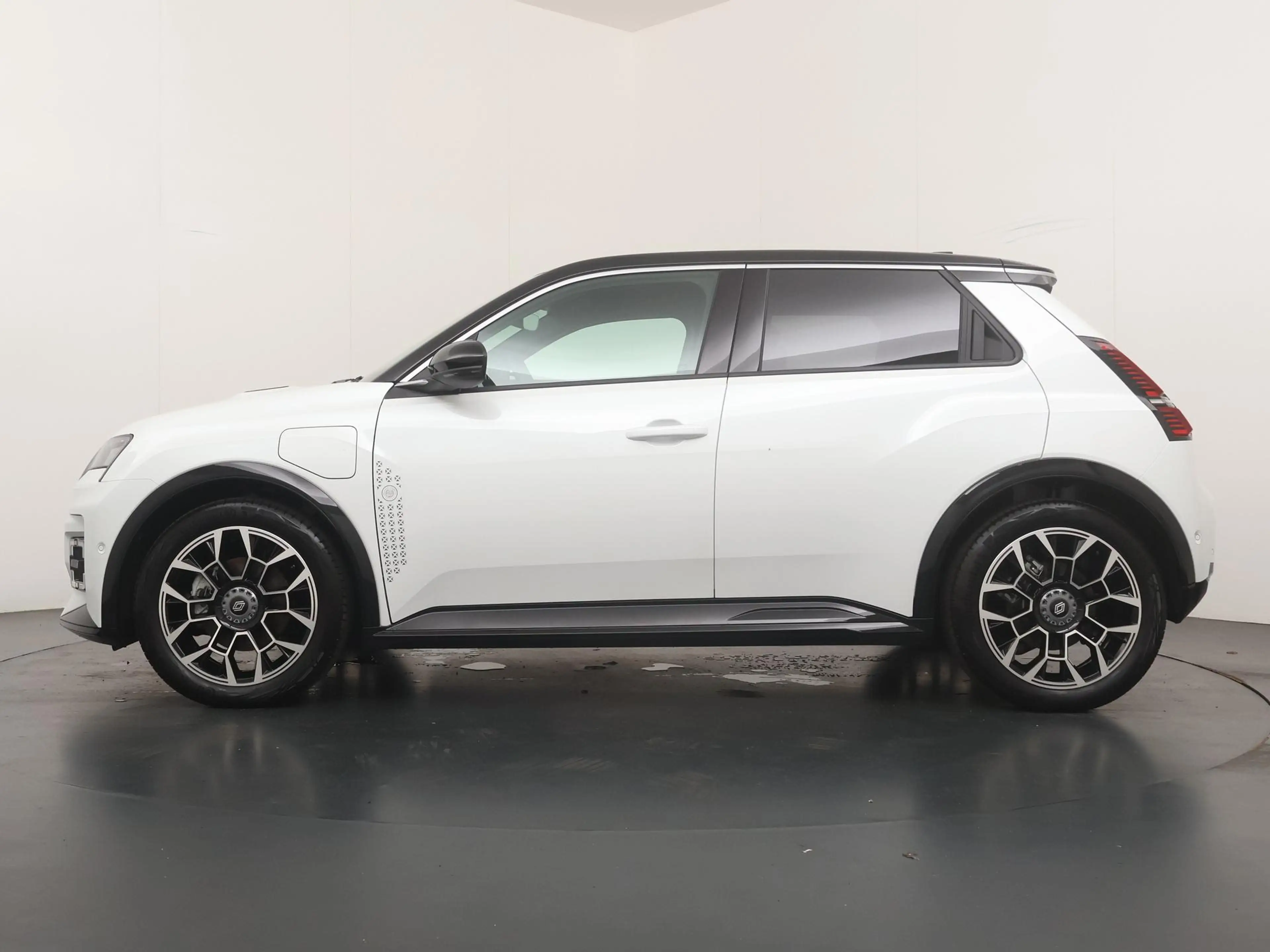 Renault R 5 Roland-Garros 150 pk comfort range | Harman Kardon — photo 2