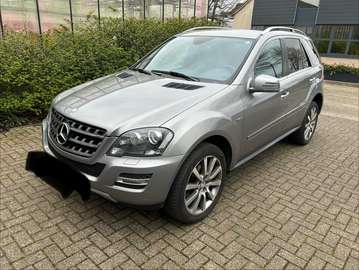 ML 300 CDI BlueEFFICIENCY