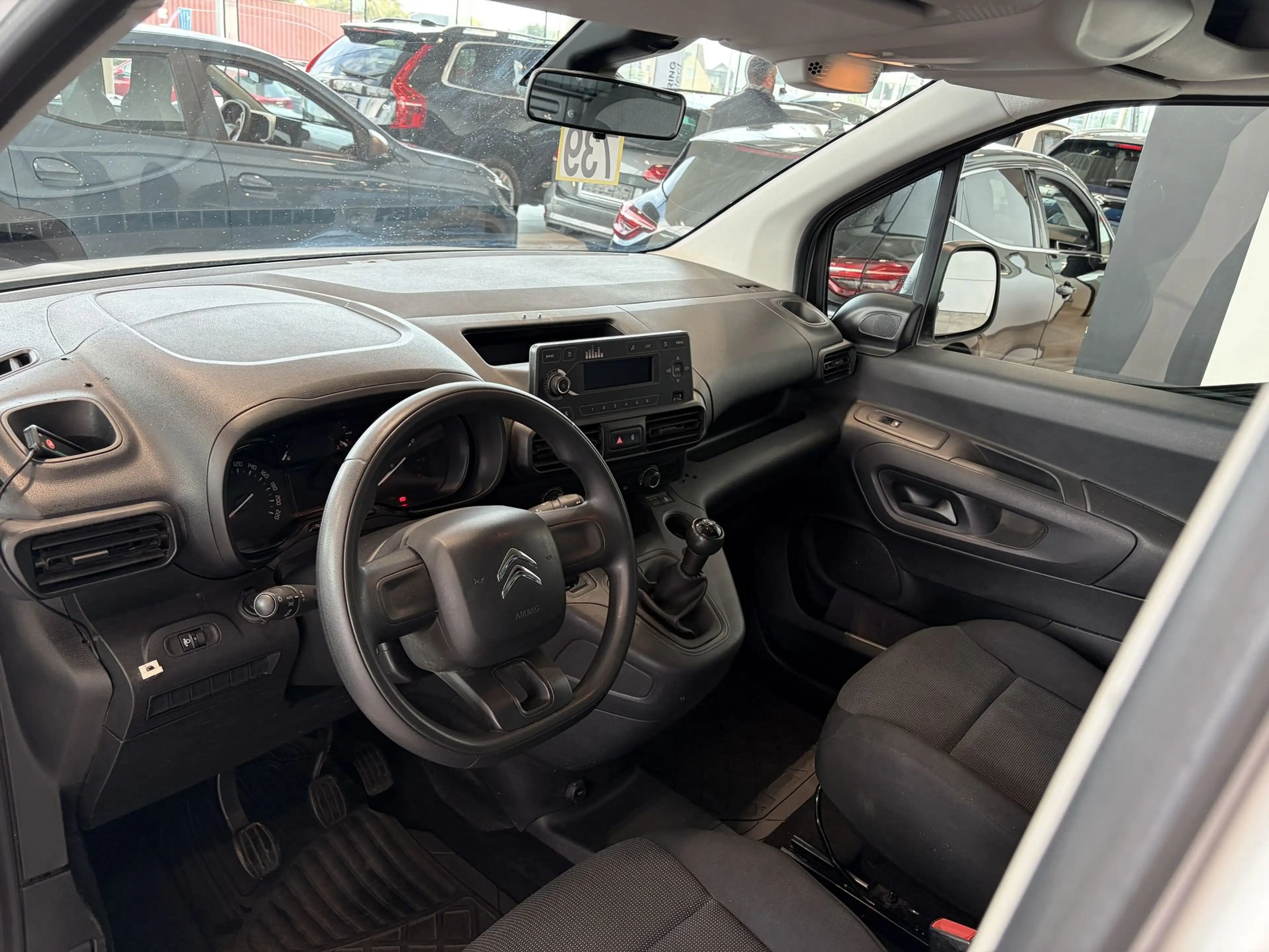 Citroen Berlingo Lengte 2 / Dubbele Schuifdeur / 3 Zit / Parkeersensoren / BTW Aftrekbaar / — photo 12