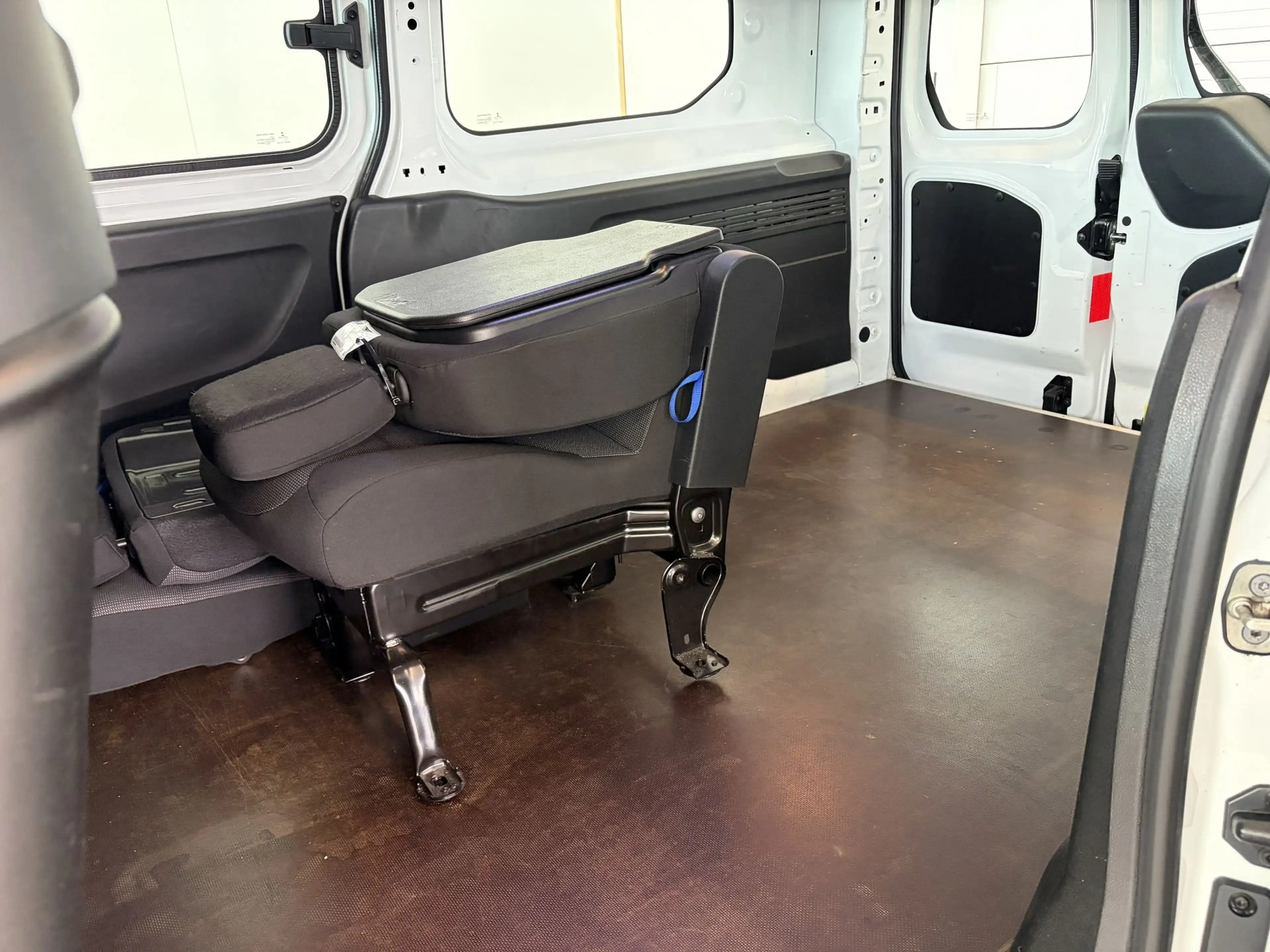 Citroen Berlingo Lengte 2 / Dubbele Schuifdeur / 3 Zit / Parkeersensoren / BTW Aftrekbaar / — photo 13