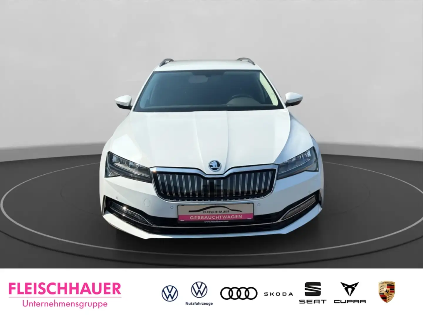 Skoda Superb 1.4 Hybrid Combi Ambition AHK+PDC Plus+CarPlay+Nav Bianco - 2