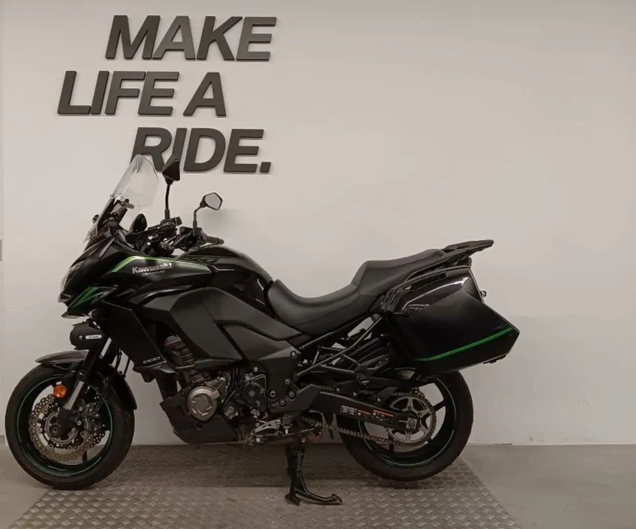 Kawasaki Versys 1000 Nero - 2