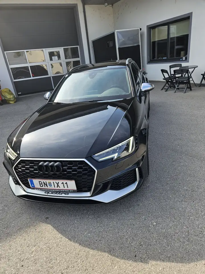 Audi RS4
