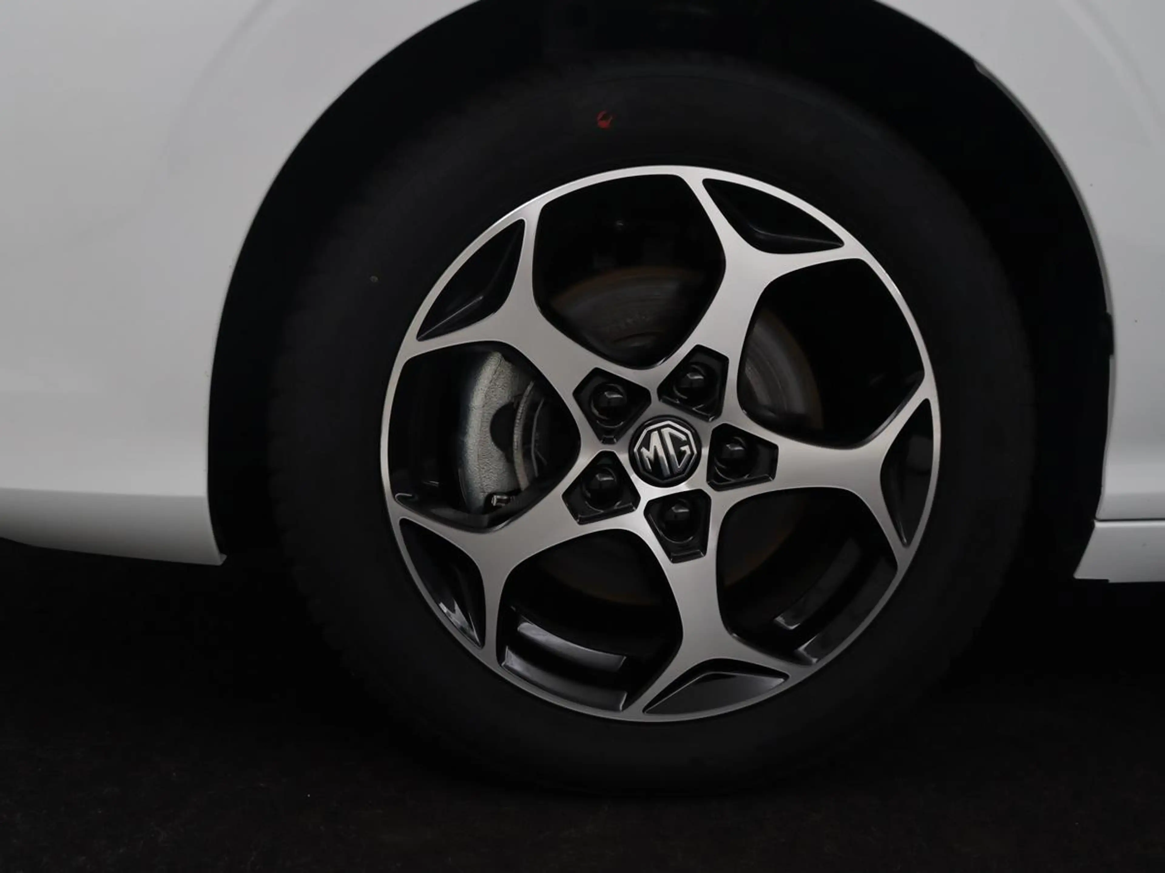 MG MG3 Hybrid+ 1.5 Hybrid+ Luxury | Navigatie | Stoelverw — photo 30