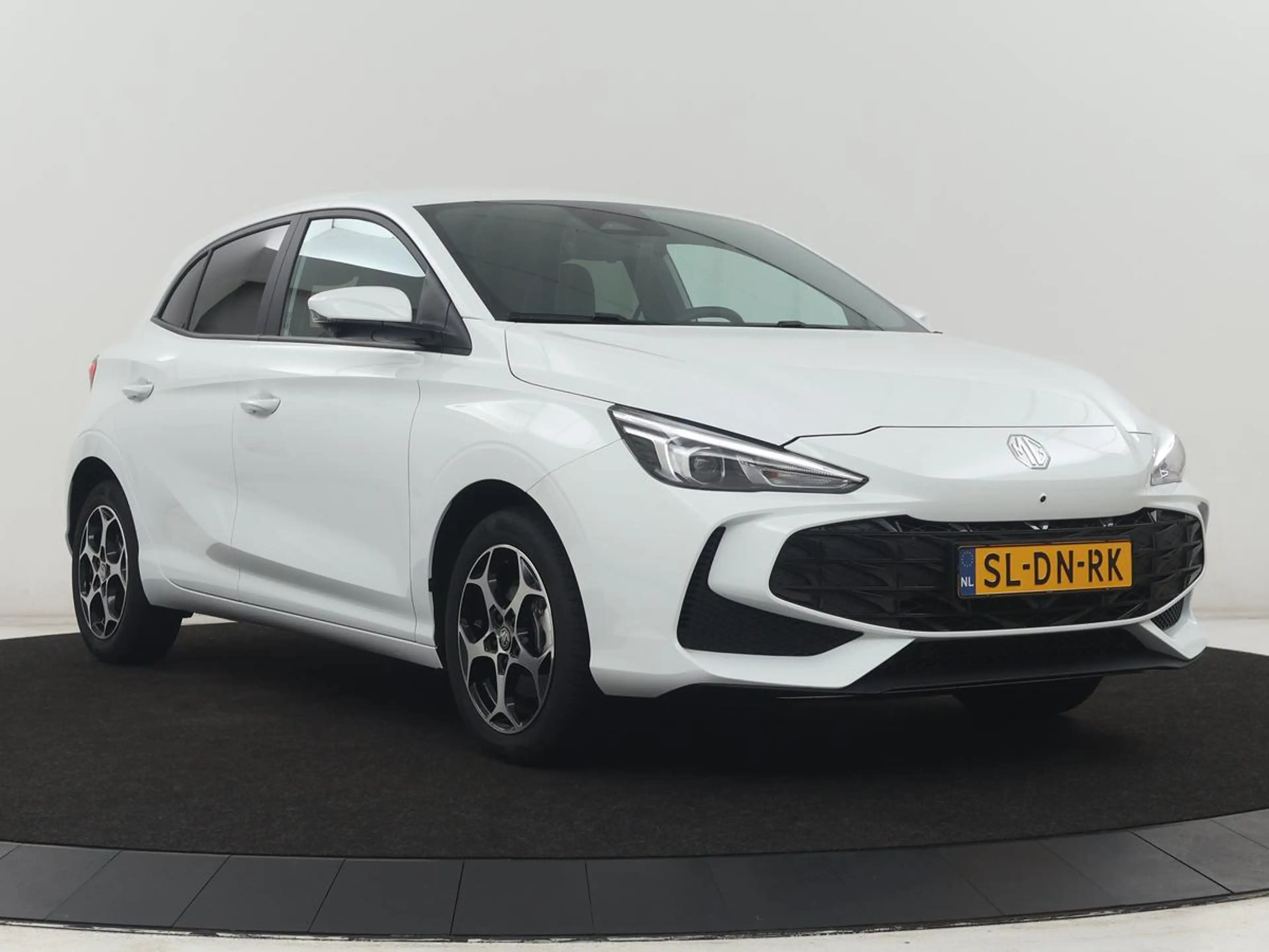 MG MG3 Hybrid+ 1.5 Hybrid+ Luxury | Navigatie | Stoelverw — photo 32