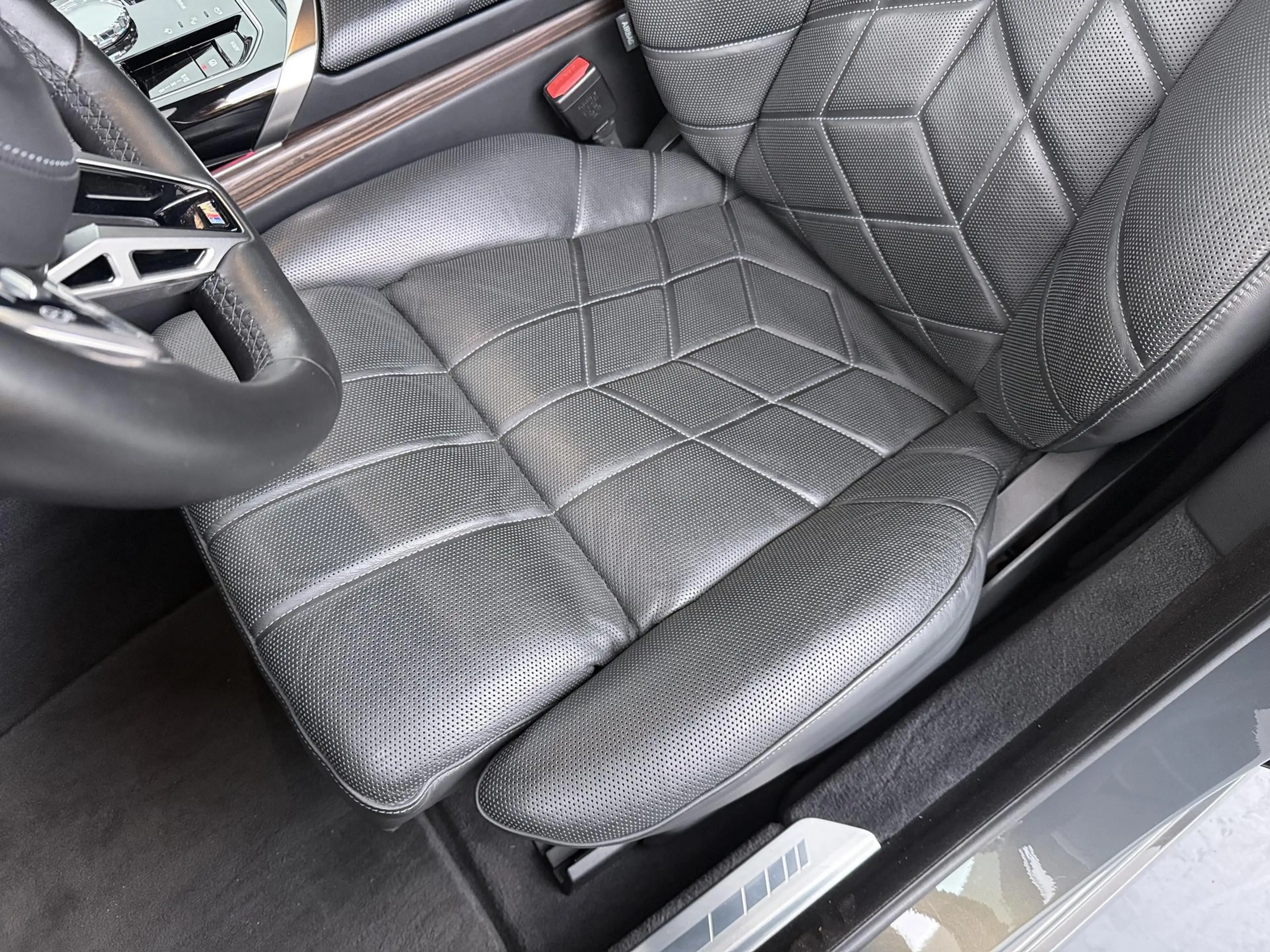 BMW i7 xDrive60 106 kWh | Bowers & Wilkins | Trekhaak | M — photo 11