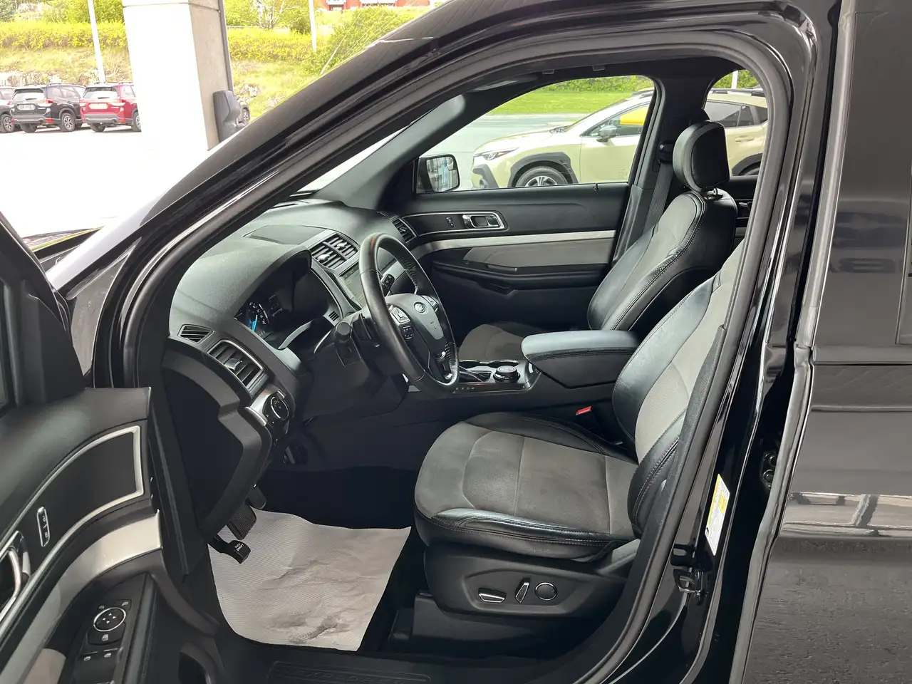 Ford Explorer fotografie Ford Explorer