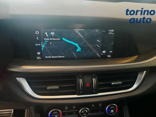Alfa Romeo Stelvio view 17
