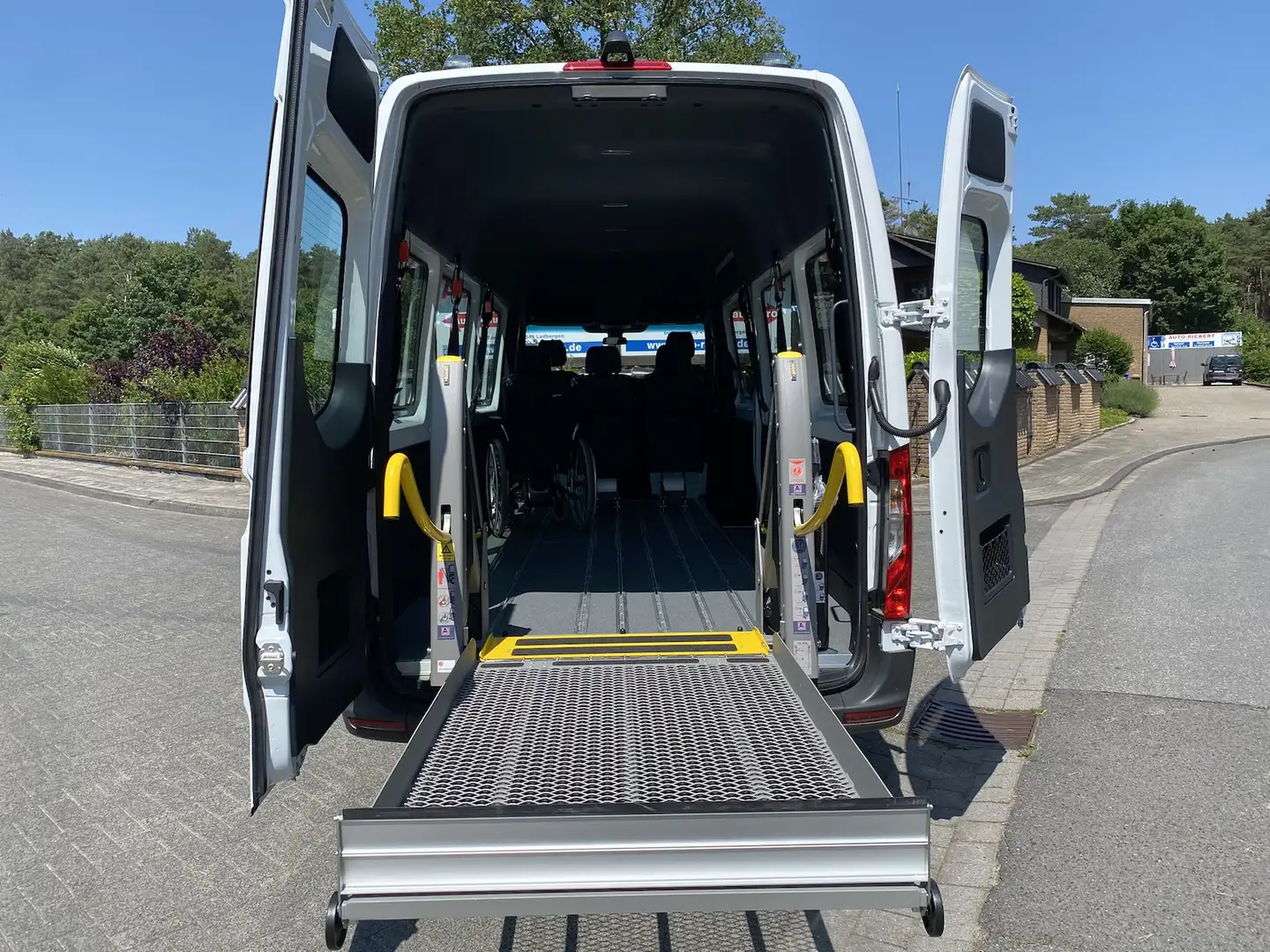 Mercedes-Benz Sprinter 315 L3, Automatik, Rollstuhlumbau, Systemboden, Li Blanc - 2