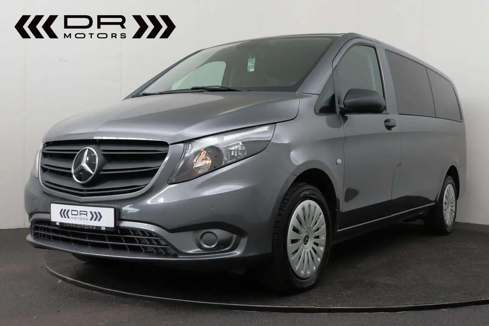 Mercedes-Benz Vito TOURER 114CDI L3 9-GTRONIC - NAVI - LEDER - 9 P... Gris - 1