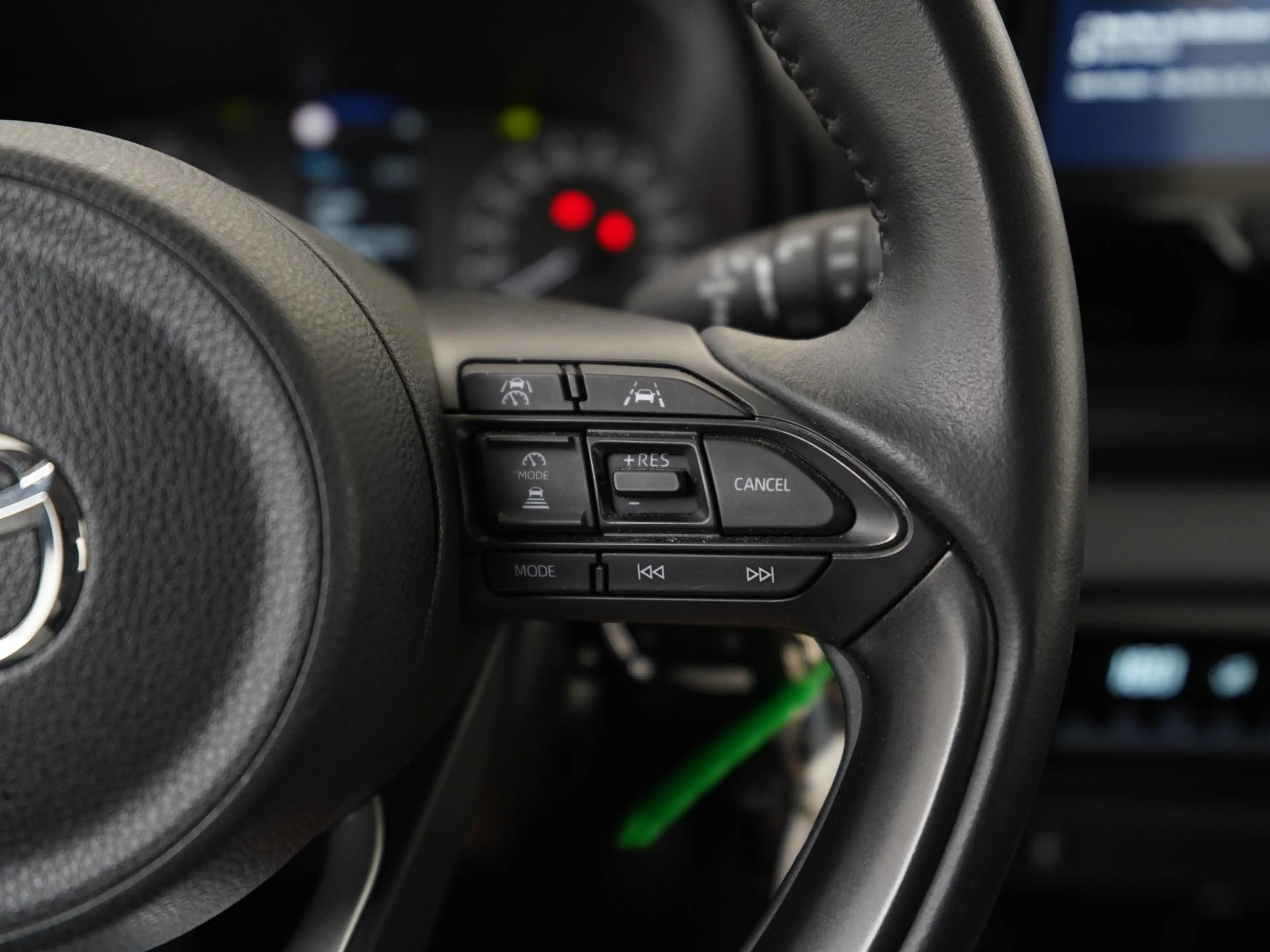 Mazda 2 Hybrid 1.5 Centre-line | Camera | Stoelverwarming — photo 9
