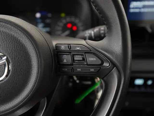 Mazda Mazda2 view 9