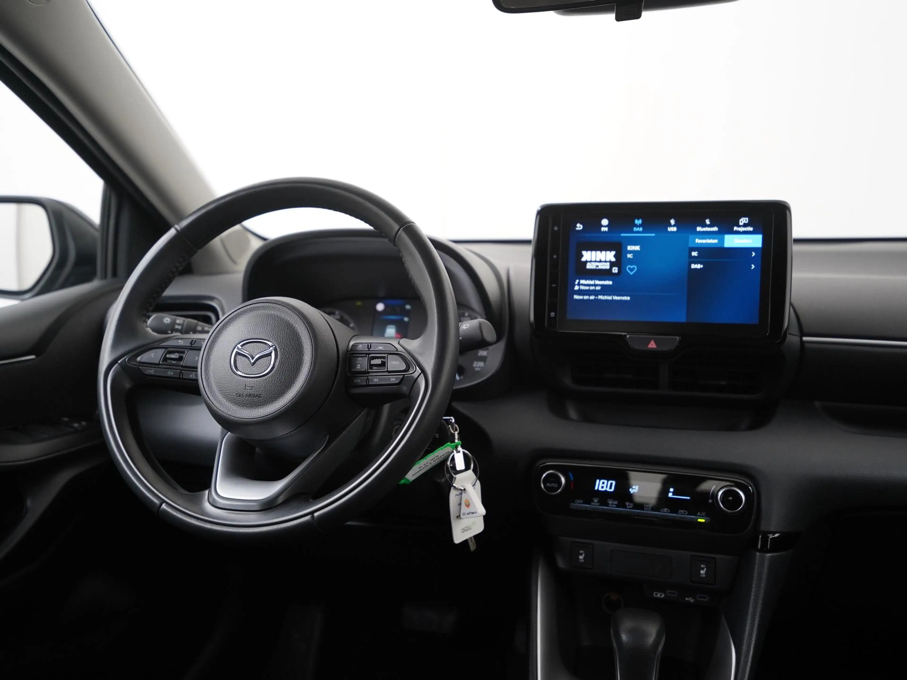 Mazda 2 Hybrid 1.5 Centre-line | Camera | Stoelverwarming — photo 5