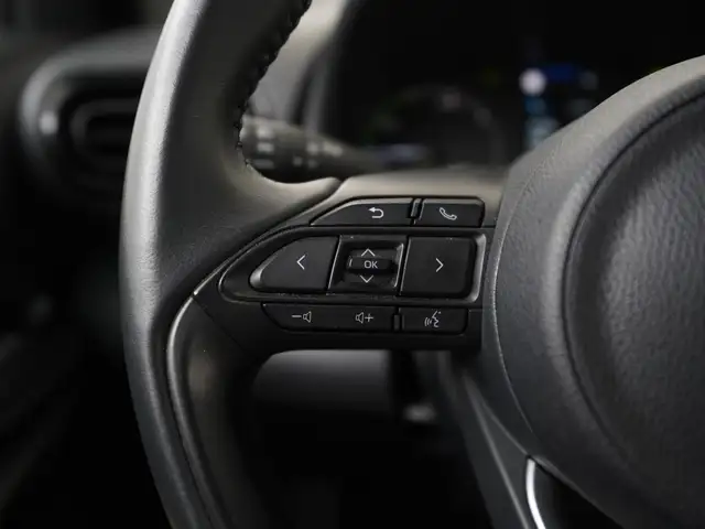 Mazda Mazda2 view 7