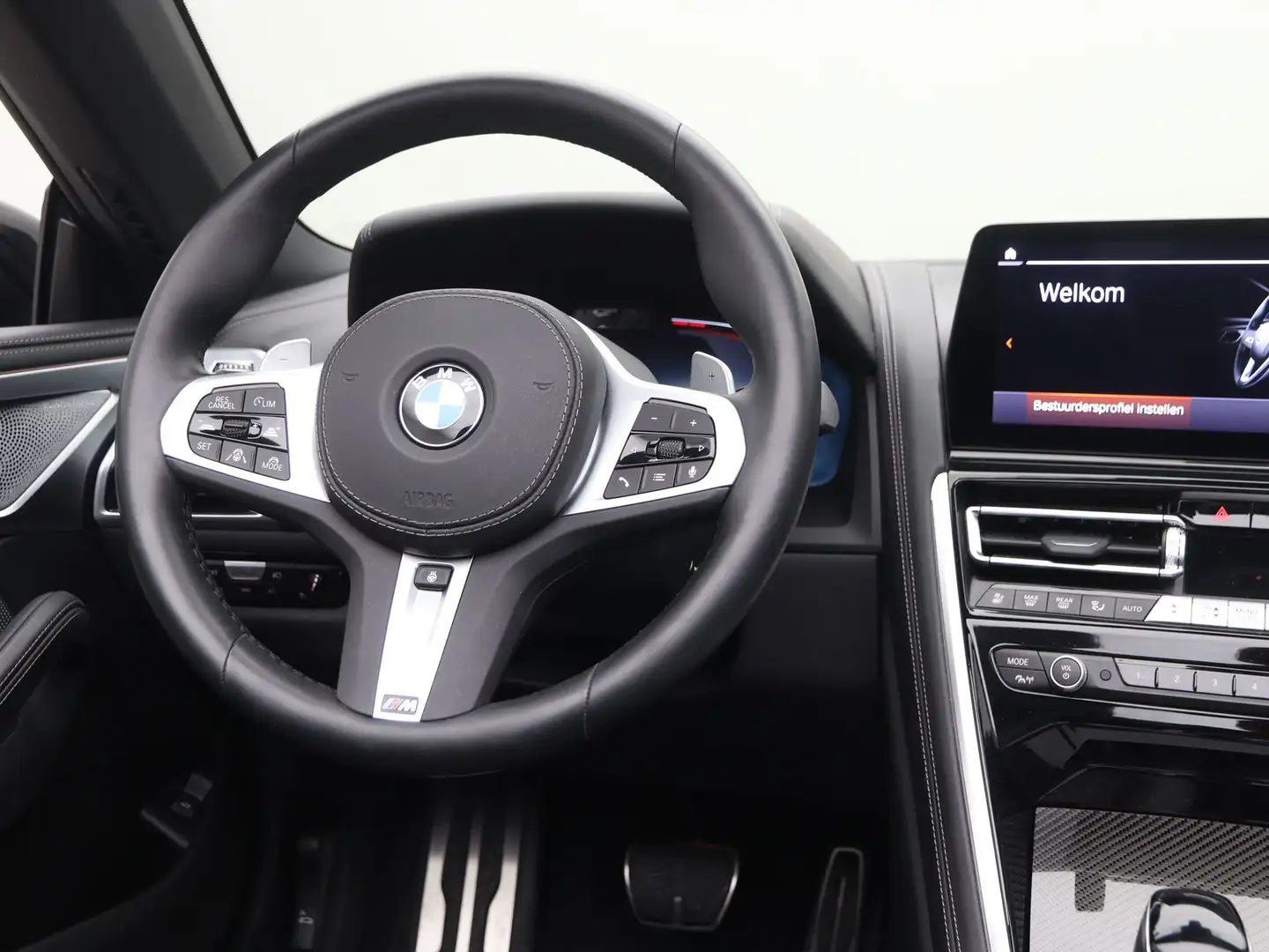 BMW 840 8 Serie 840i Cabrio High Exe M-Sport Noir - 2