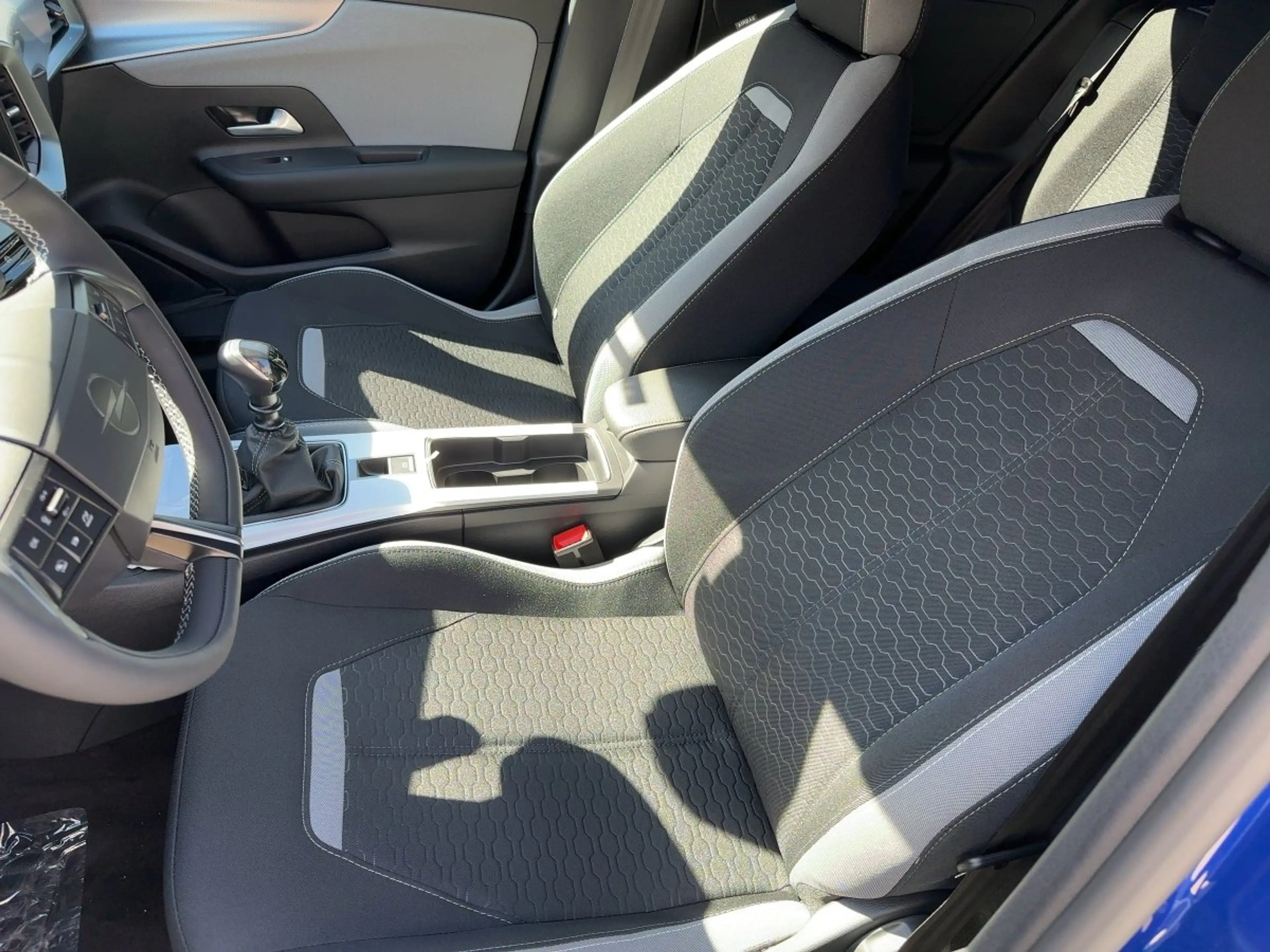Opel Mokka Edition *Tech+Komfort/Paket*+Allwetter* LM — photo 9