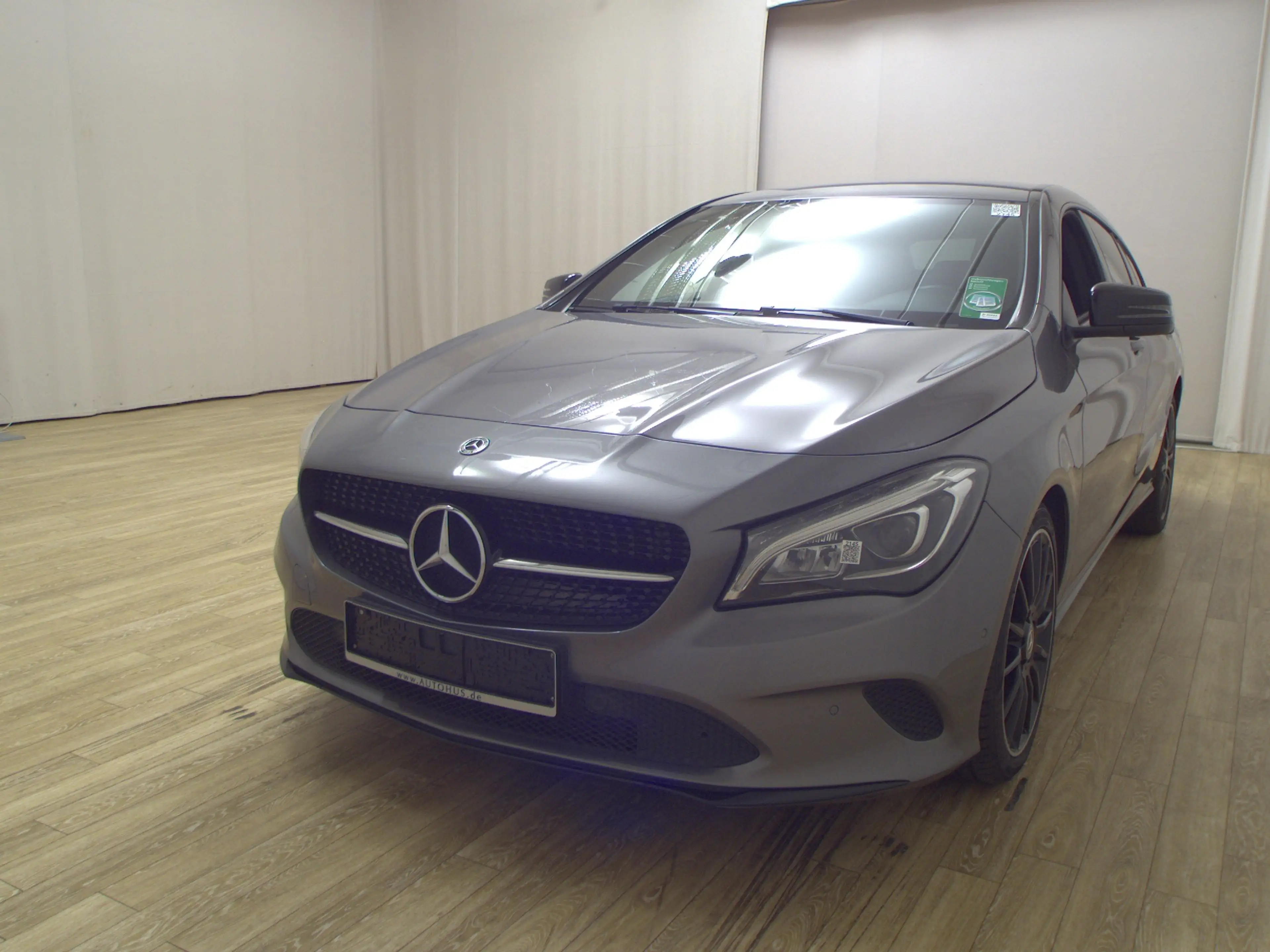 Mercedes-Benz CLA 220 SB 4M Urban Night Navi LED H/K Kamera — photo 2
