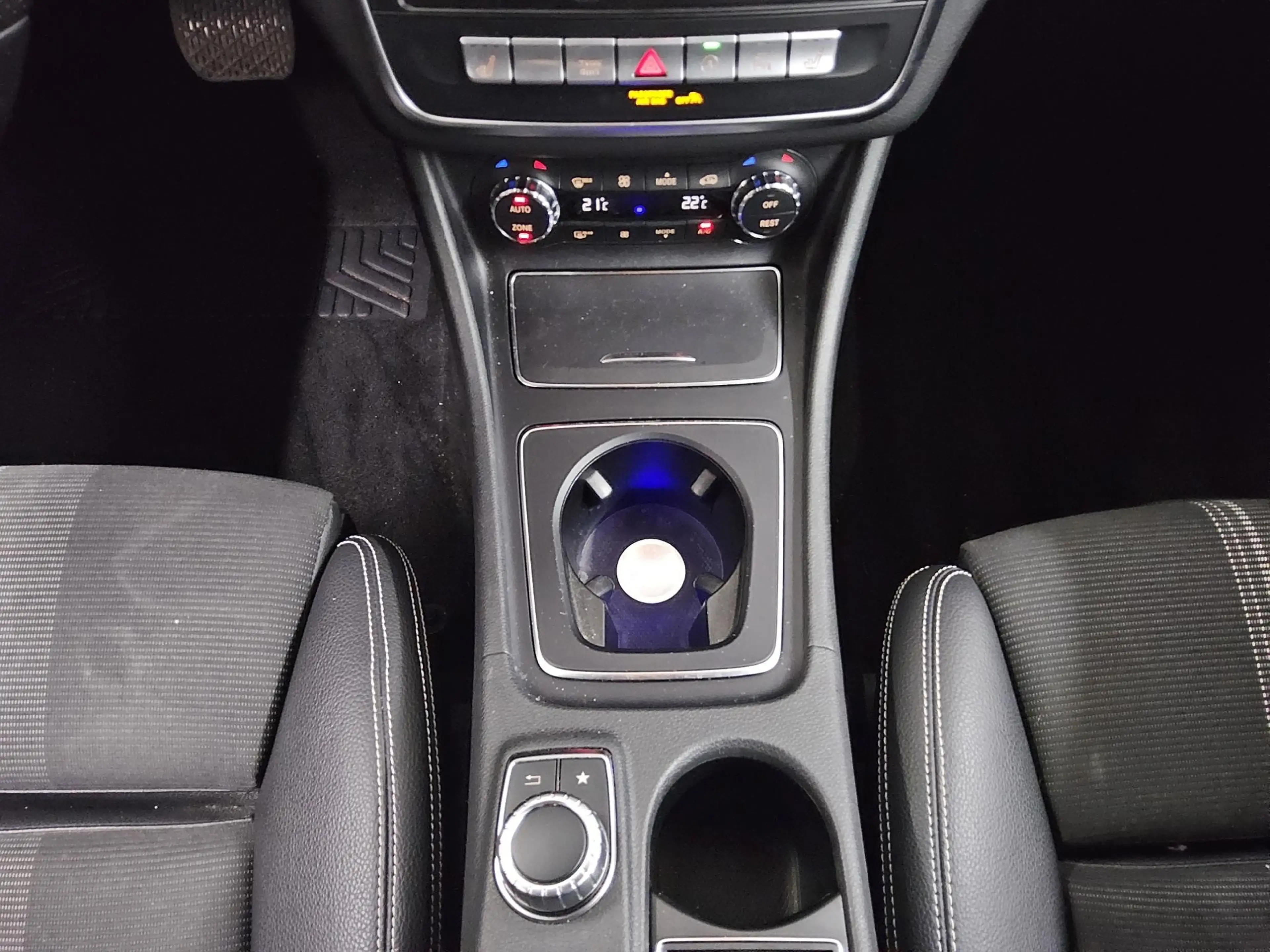 Mercedes-Benz CLA 220 SB 4M Urban Night Navi LED H/K Kamera — photo 6