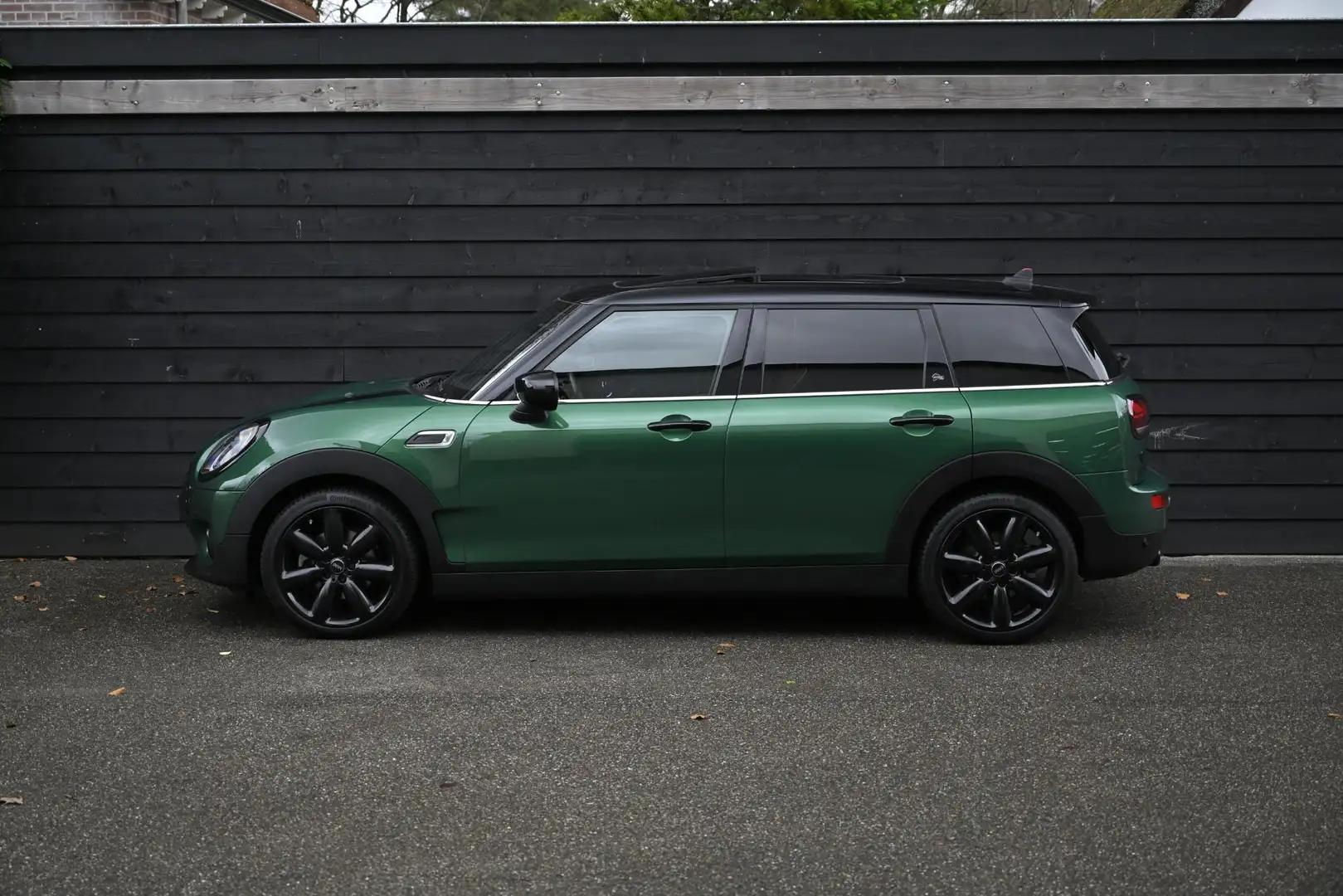 MINI Cooper Clubman 1.5 Richmond Park Edition /PDC/Carplay/Pano Verde - 2