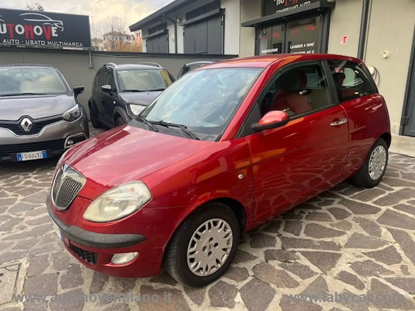 Lancia Ypsilon 1.2 16V Platino Marrón - 2