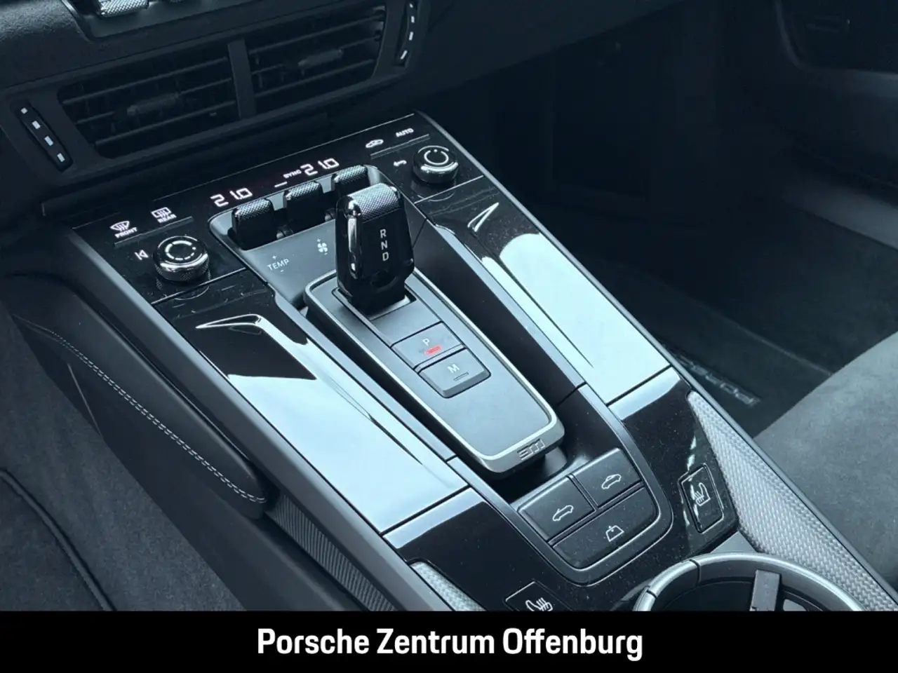 Porsche 992 -2 911 Carrera GTS Cabriolet Sportpaket Navi Memor 14