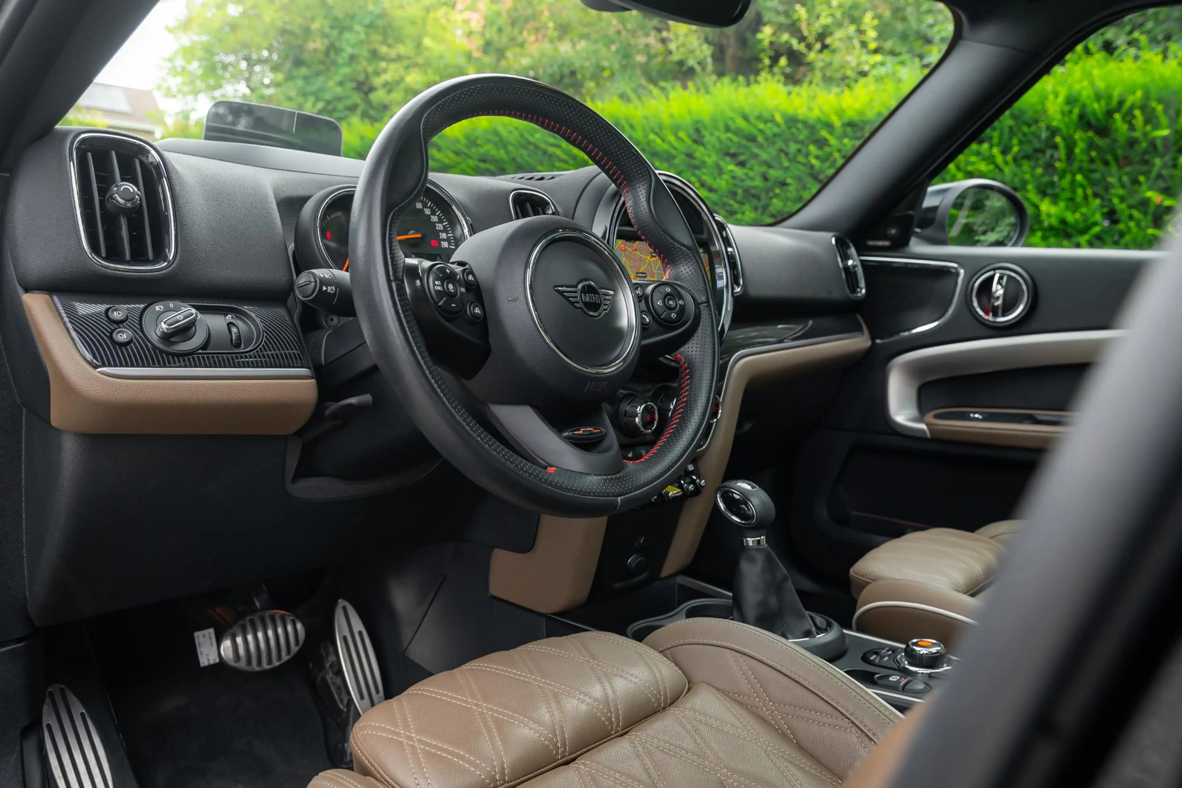 MINI Cooper SE Countryman 1.5 ALL4 Chili 224pk | John Cooper Works | HUD | S — photo 4