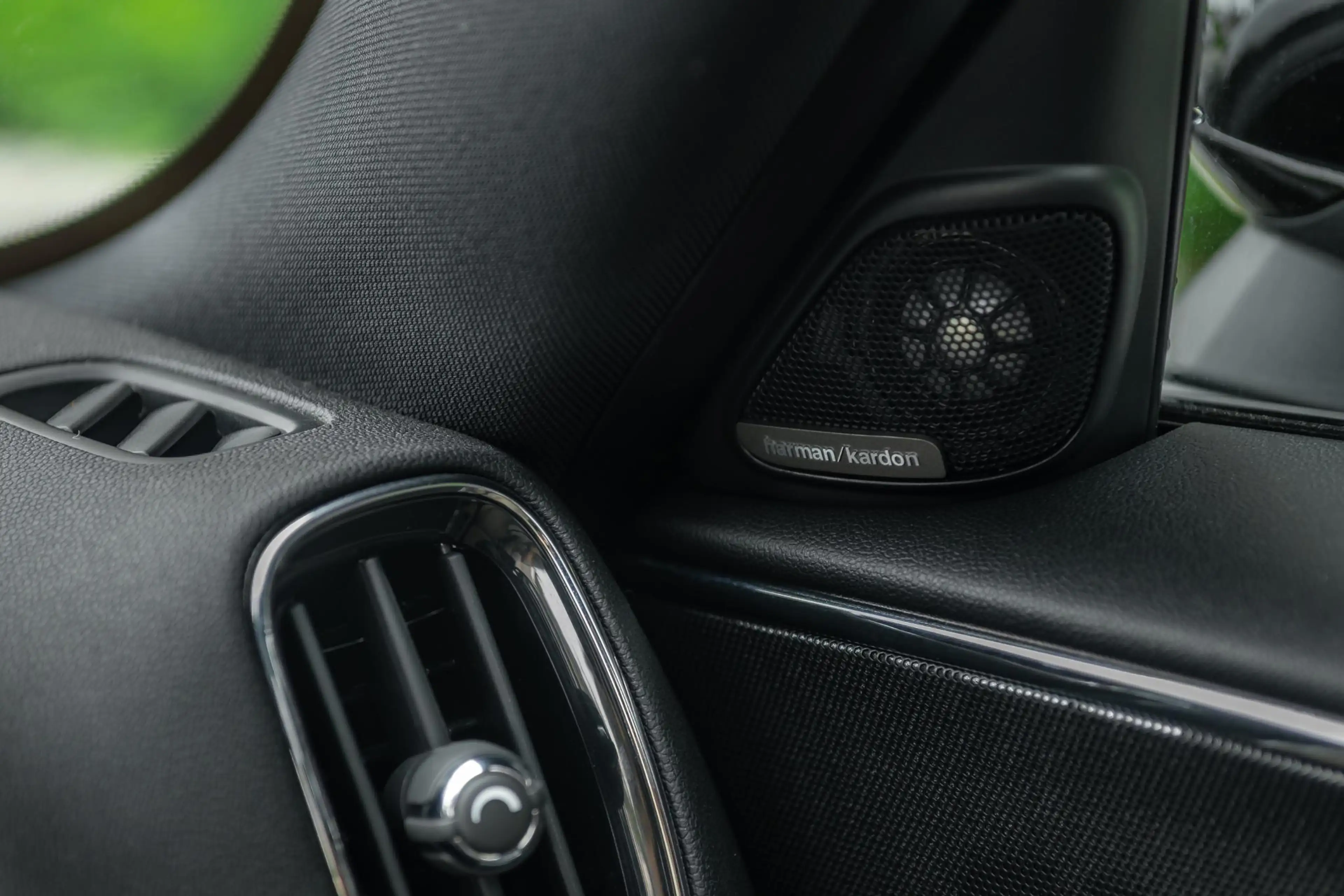 MINI Cooper SE Countryman 1.5 ALL4 Chili 224pk | John Cooper Works | HUD | S — photo 25
