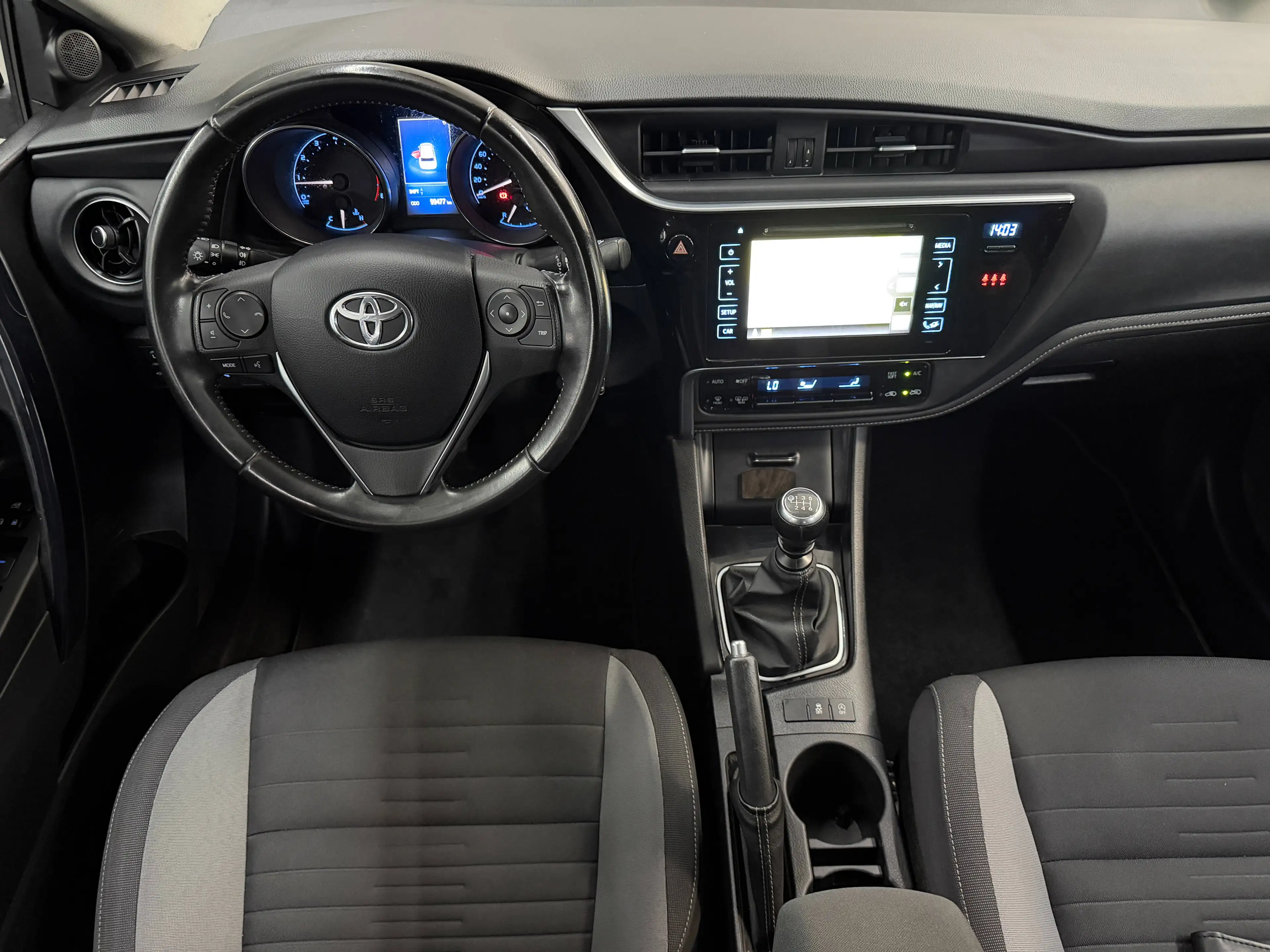 Toyota Auris Comfort*Kamera* — photo 10