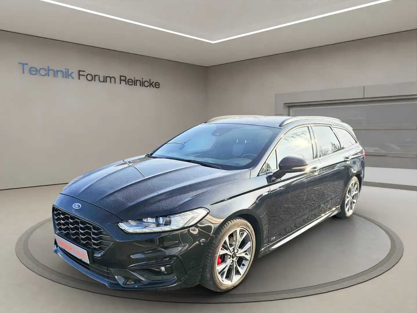 Ford Mondeo ST-Line AWD Standheizung Schwarz - 1